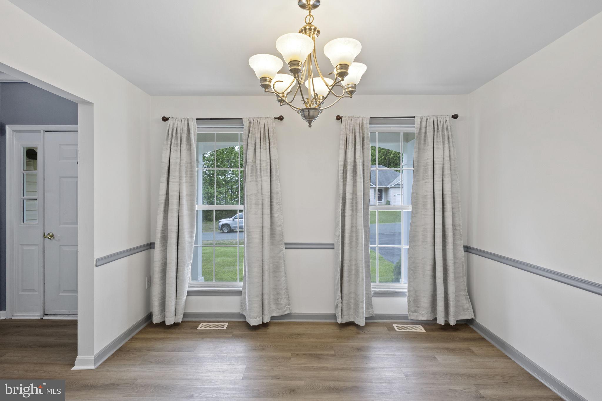 CROWN GRANT - Residential Lease