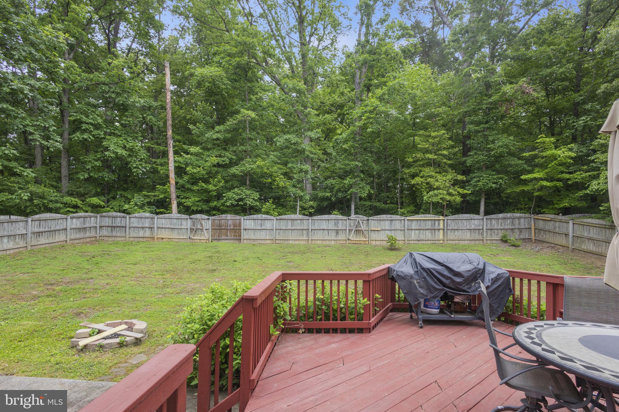 CROWN GRANT - Residential Lease