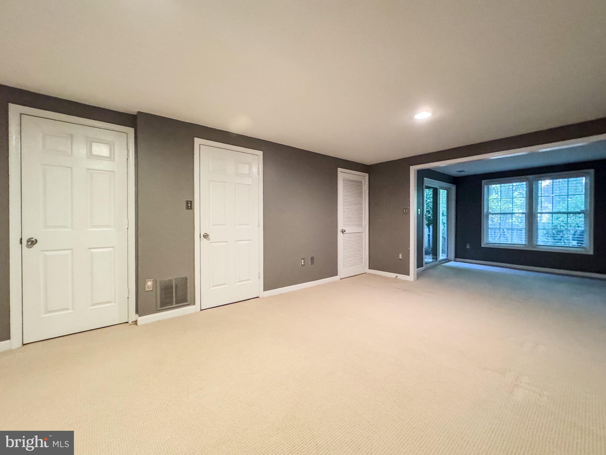 PENDERBROOK - Residential Lease