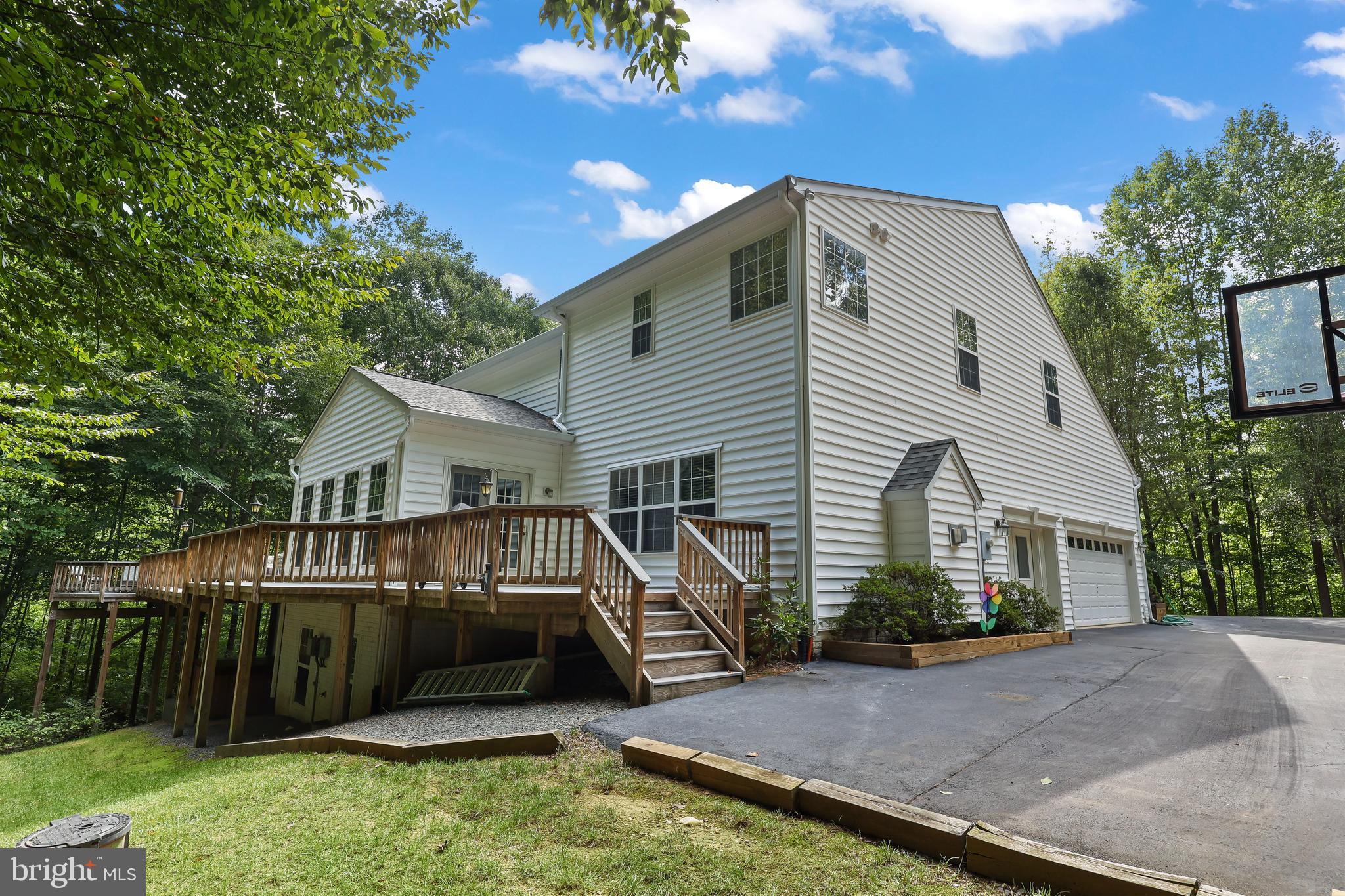 RESERVE AT HUNTERS RIDGE - Residential
