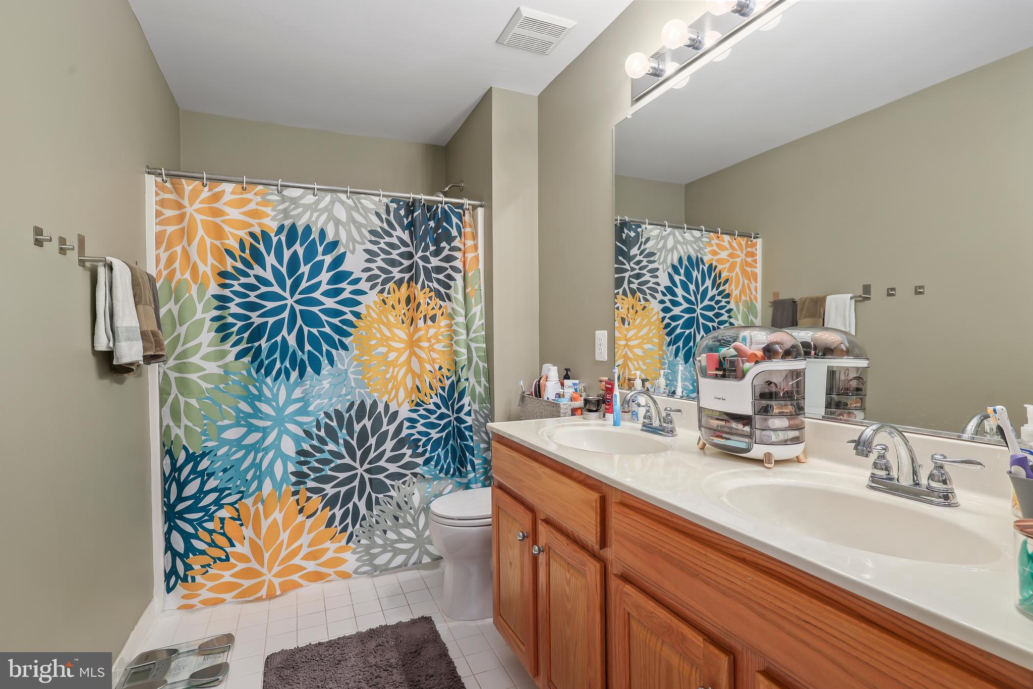 RESERVE AT HUNTERS RIDGE - Residential