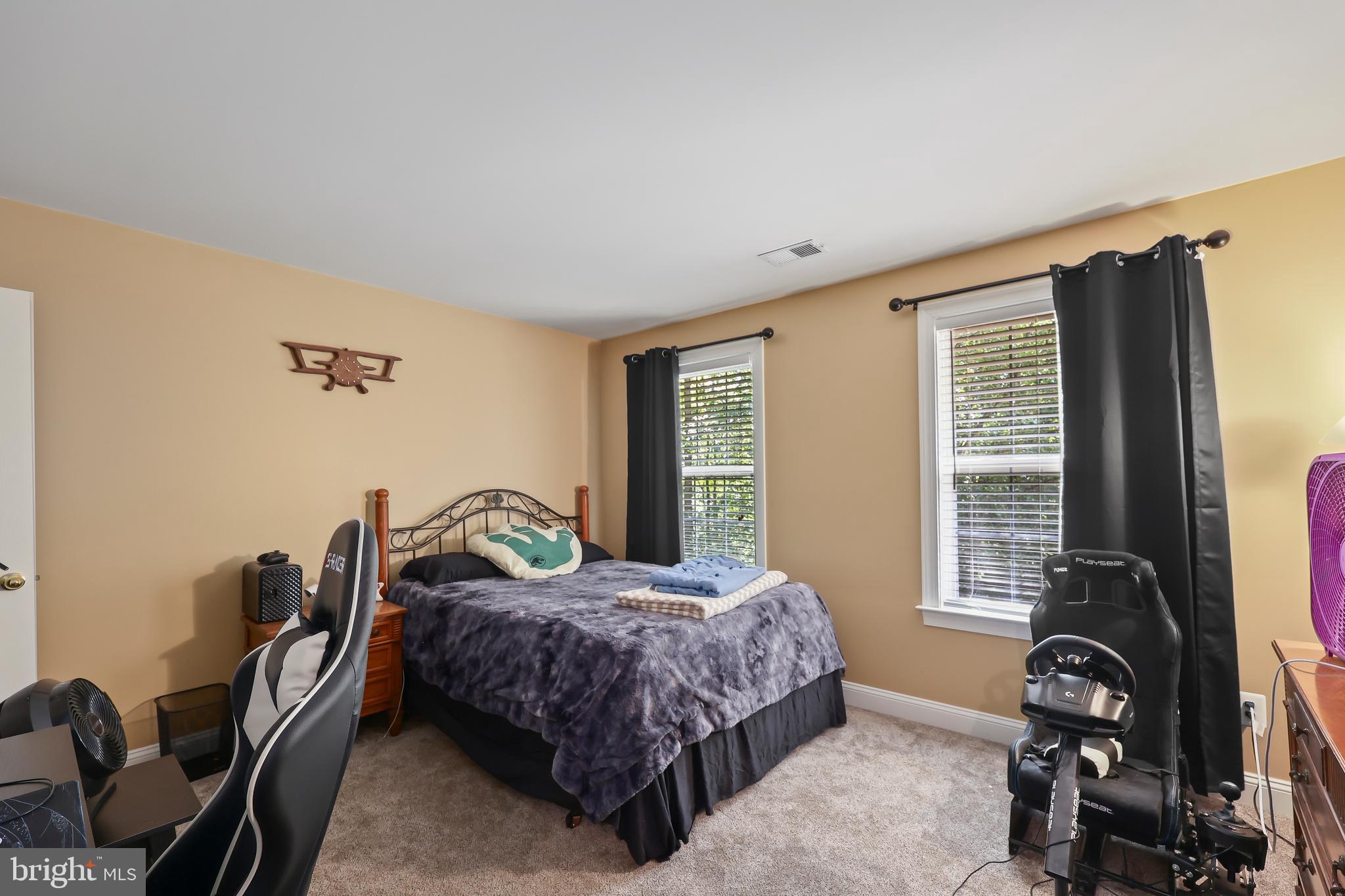 RESERVE AT HUNTERS RIDGE - Residential