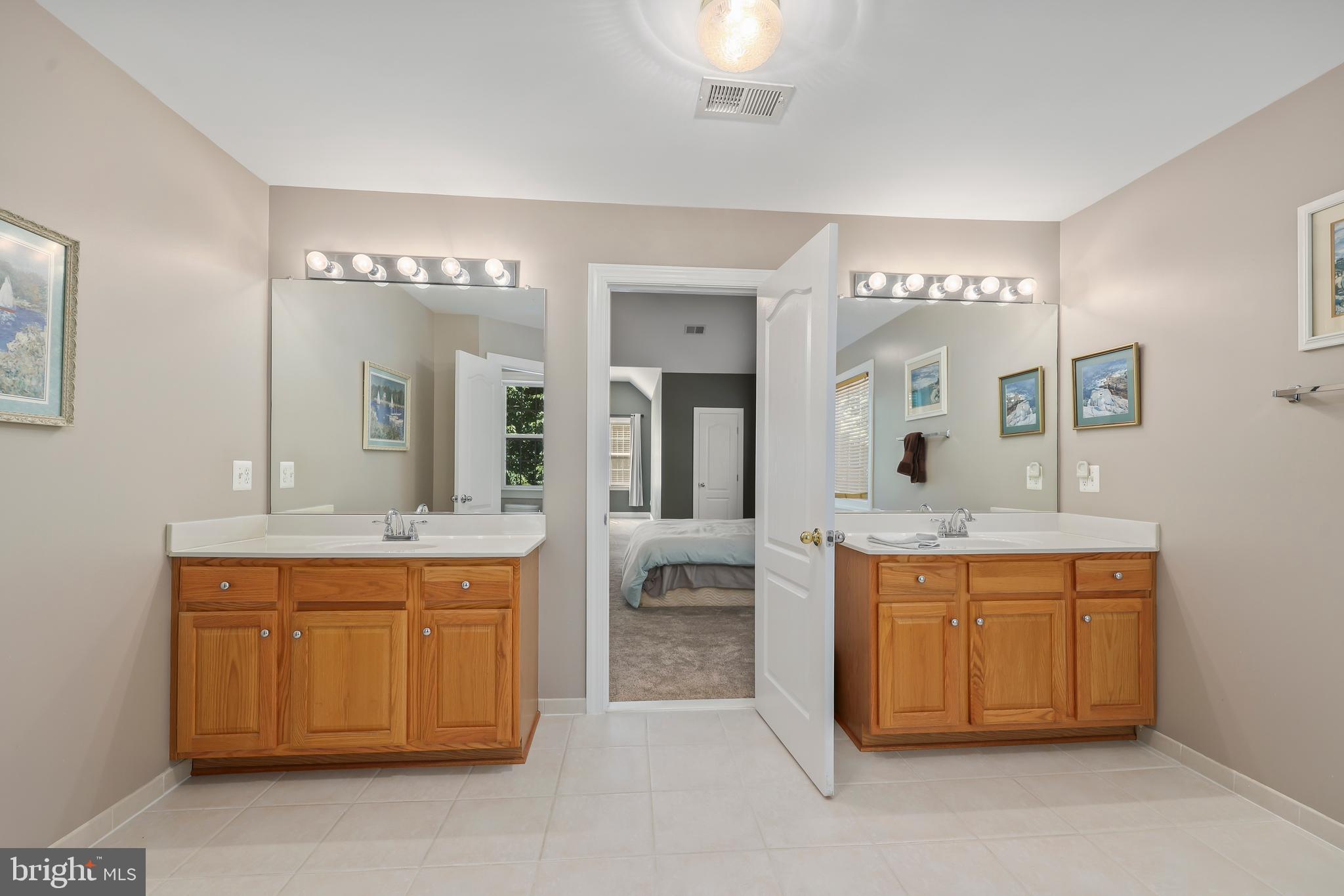 RESERVE AT HUNTERS RIDGE - Residential