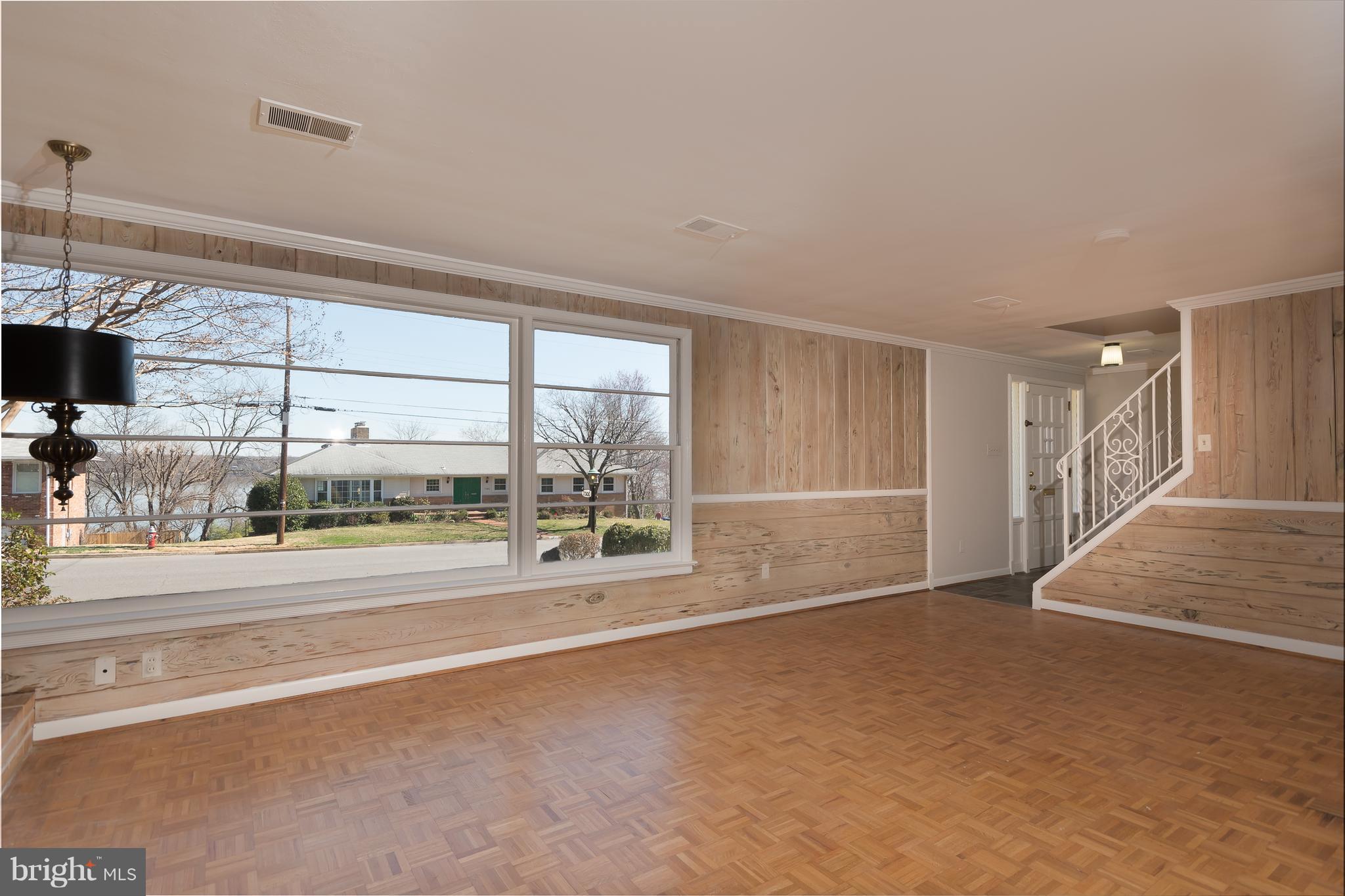 VILLAMAY - Residential Lease