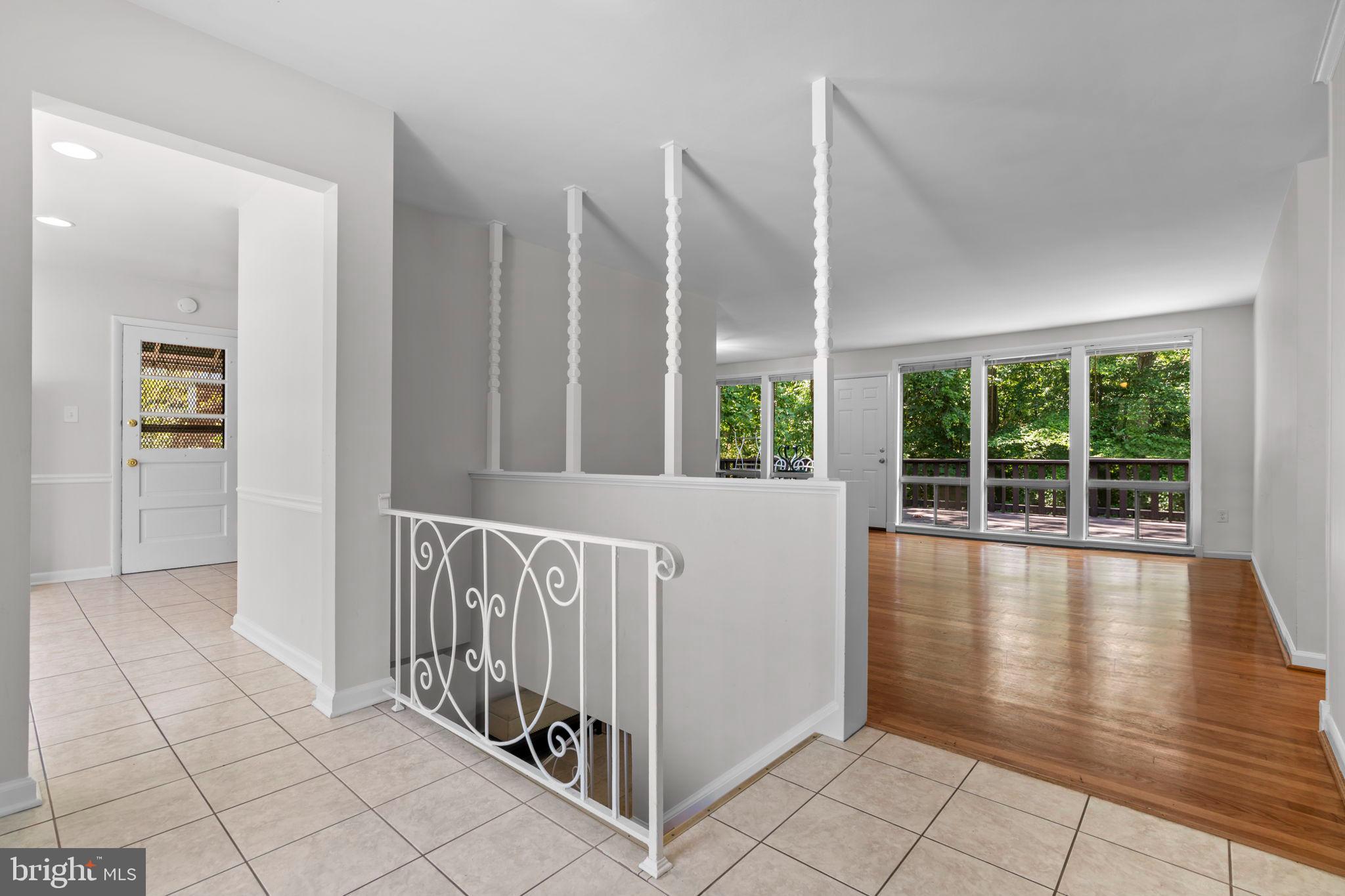 7524 SWEETBRIAR DRIVE