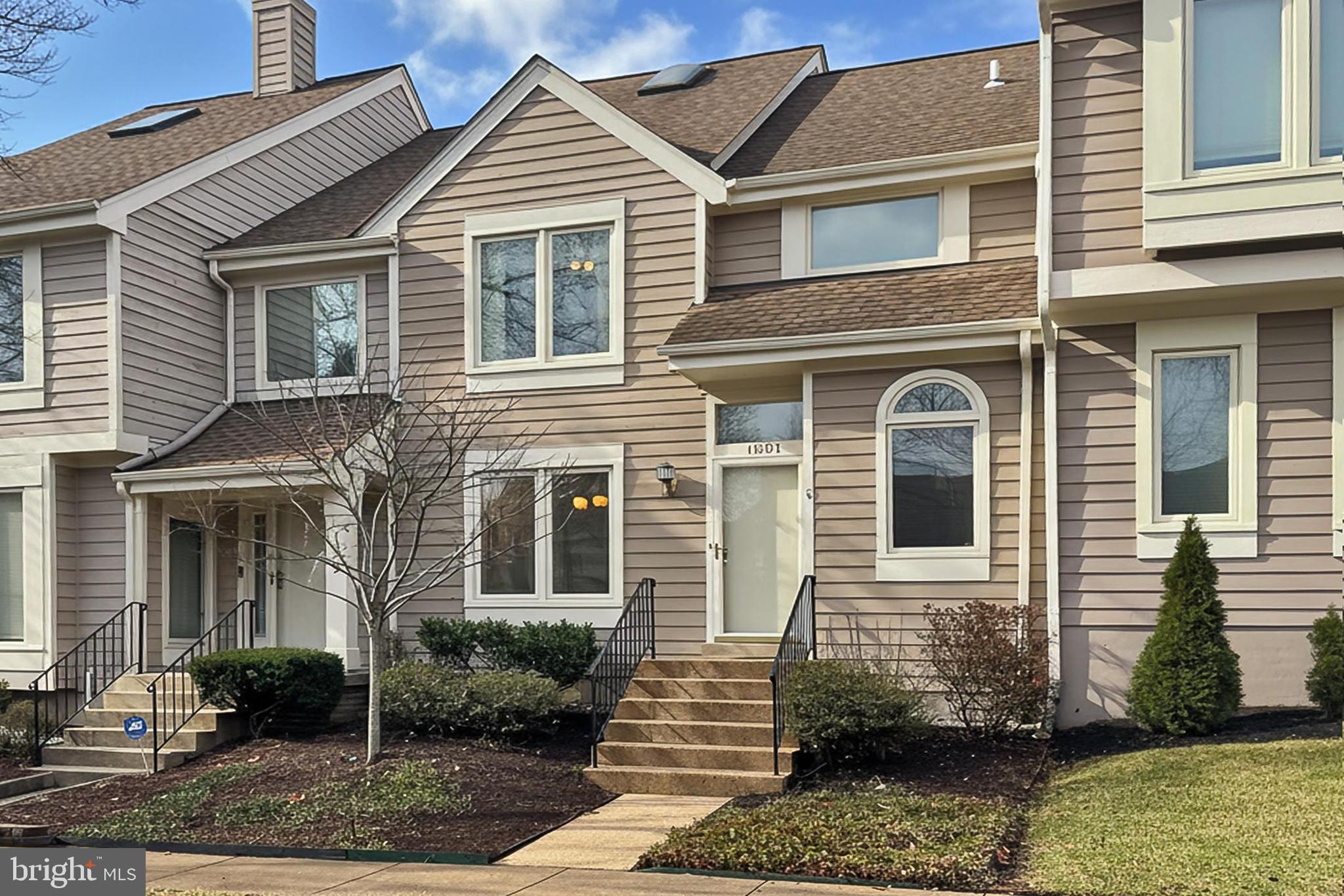 POTOMAC FAIRWAYS - Residential