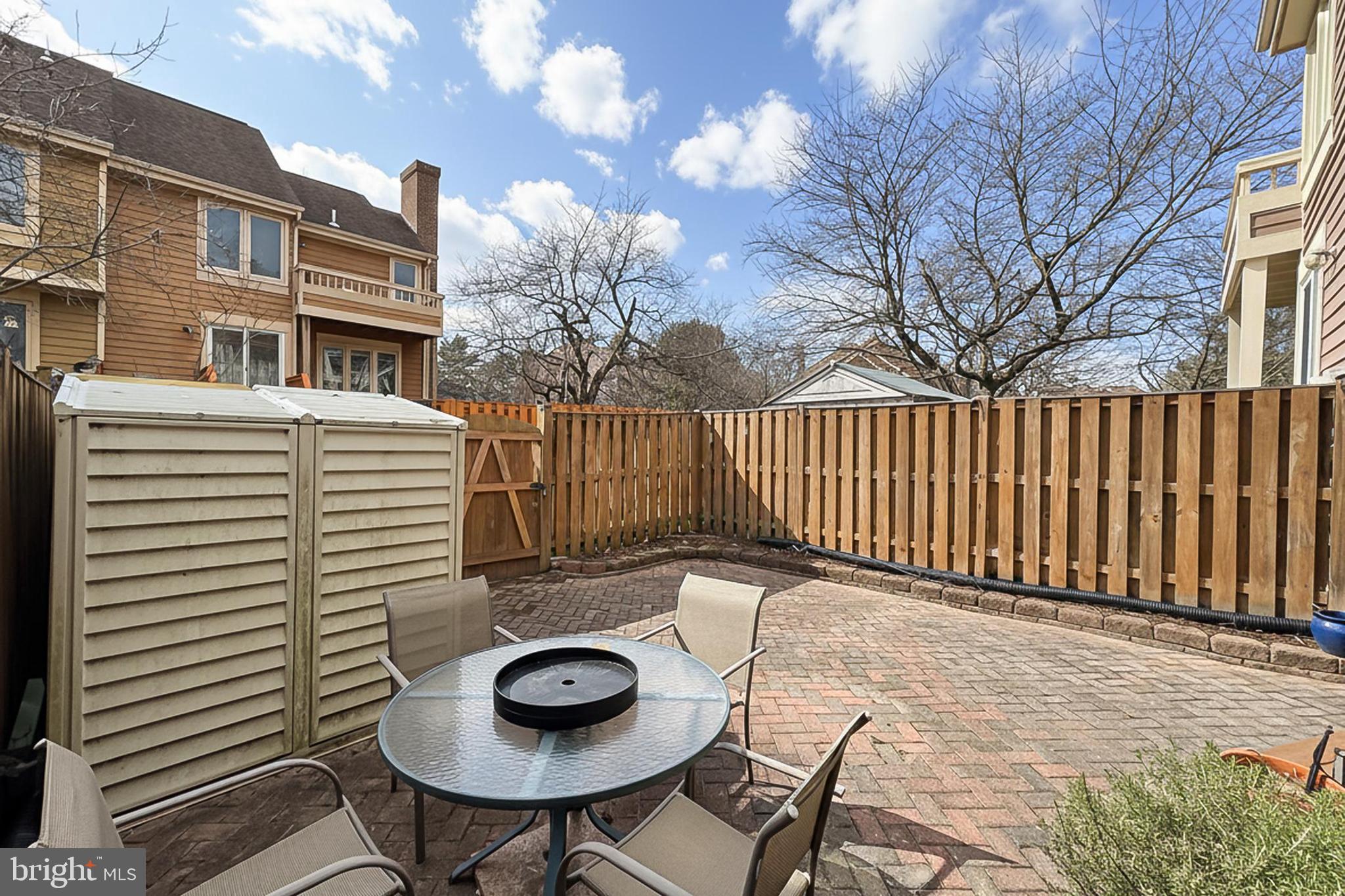 POTOMAC FAIRWAYS - Residential