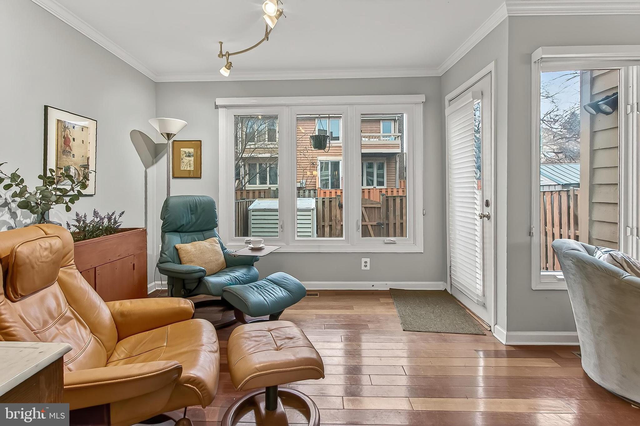 POTOMAC FAIRWAYS - Residential