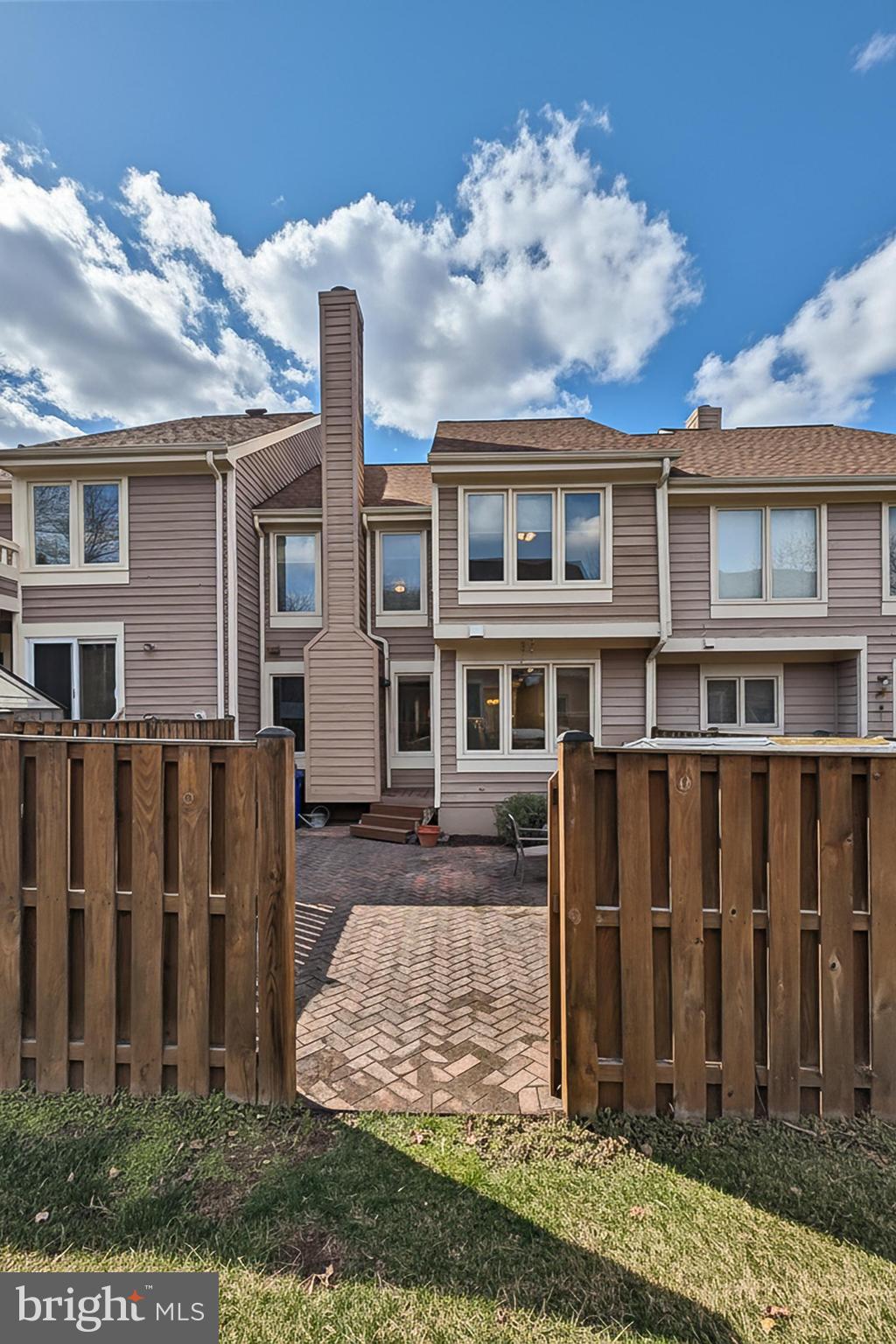 POTOMAC FAIRWAYS - Residential