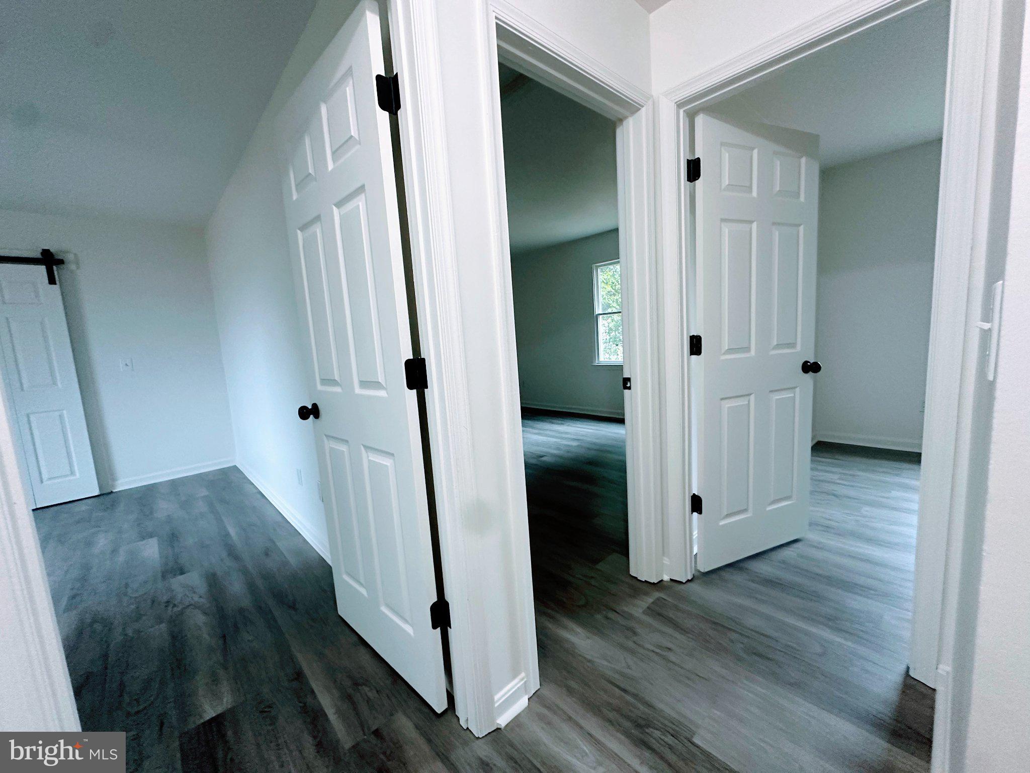 LAKESHORES - Residential