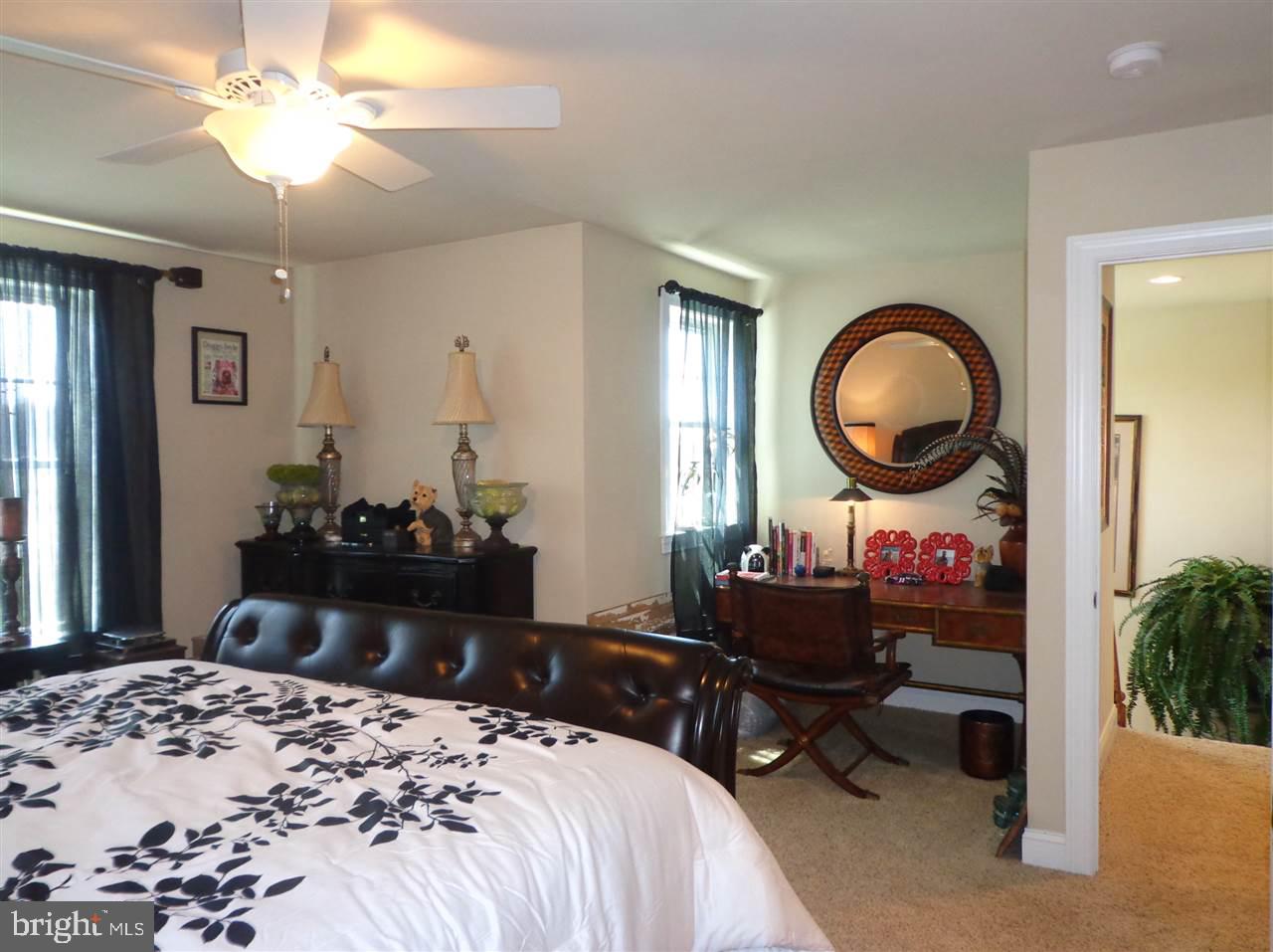 SOUTHERN HEIGHTS - Residential