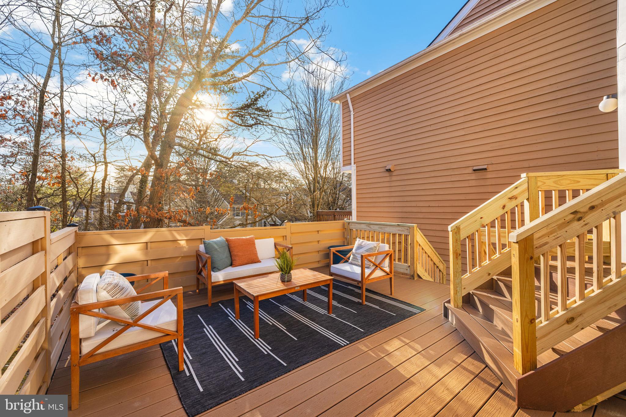 RESTON - Residential