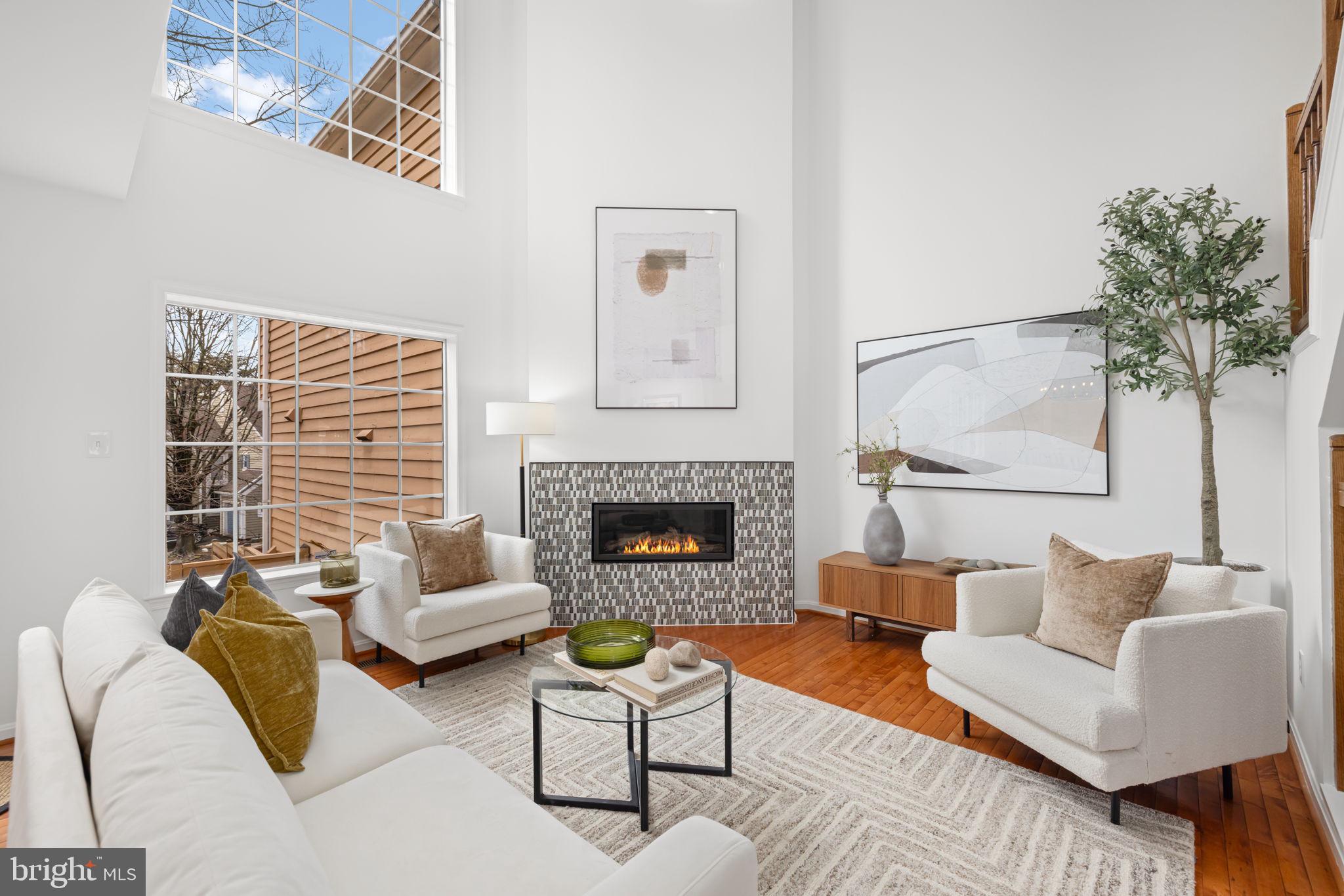 RESTON - Residential