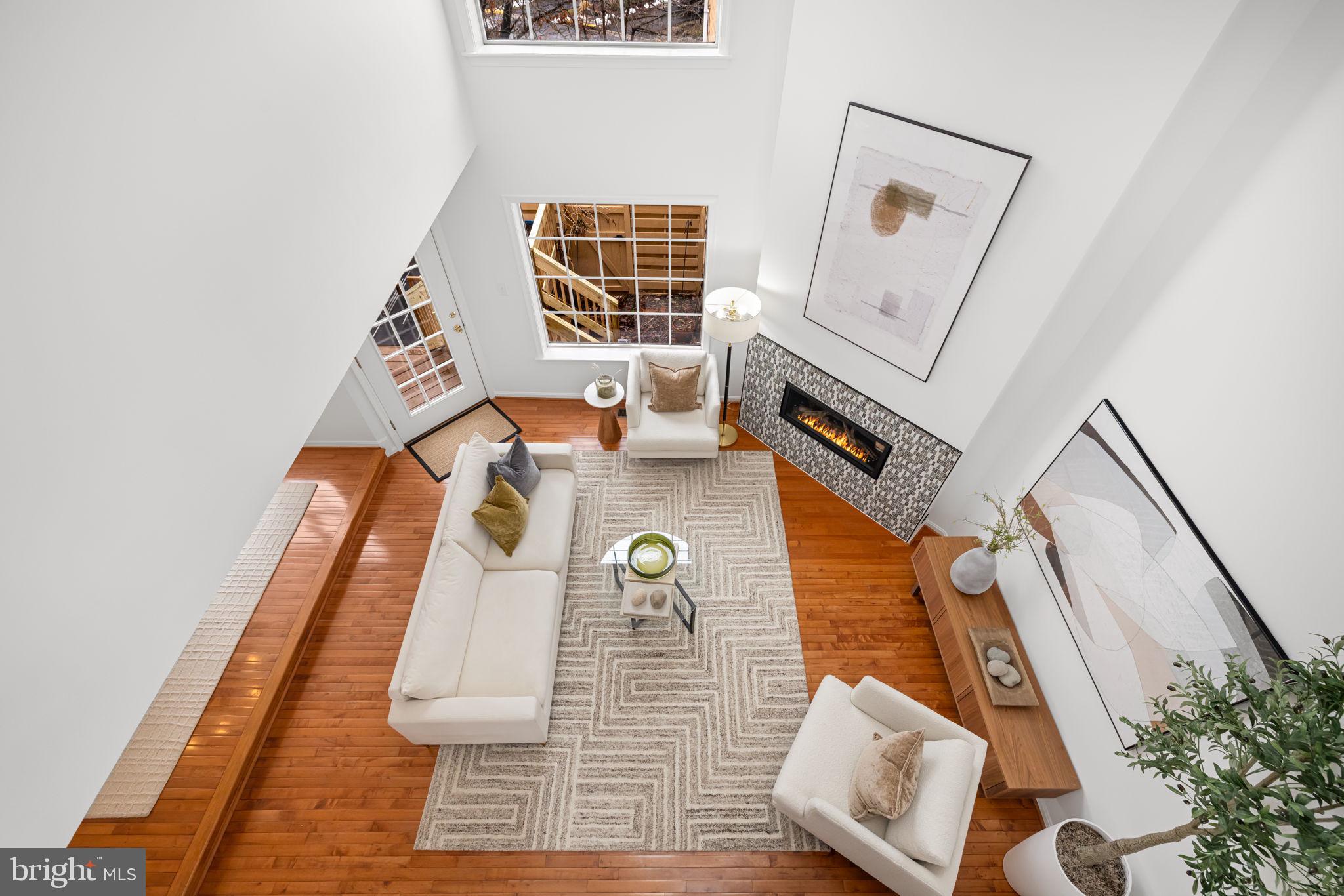 RESTON - Residential