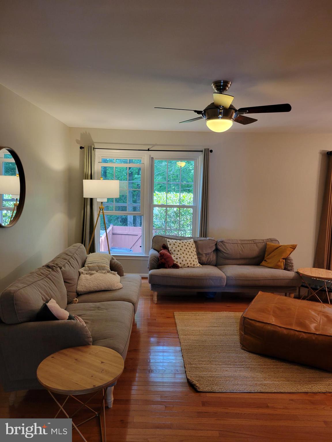 COUNTRY CREEK - Residential Lease