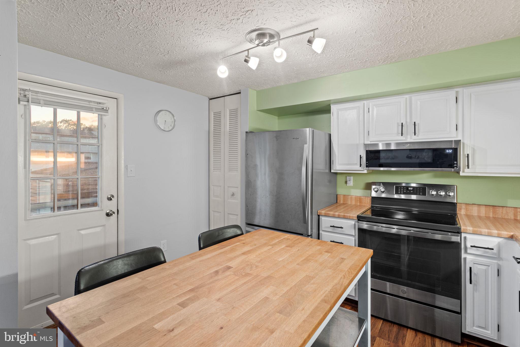 FARMBROOK - Residential