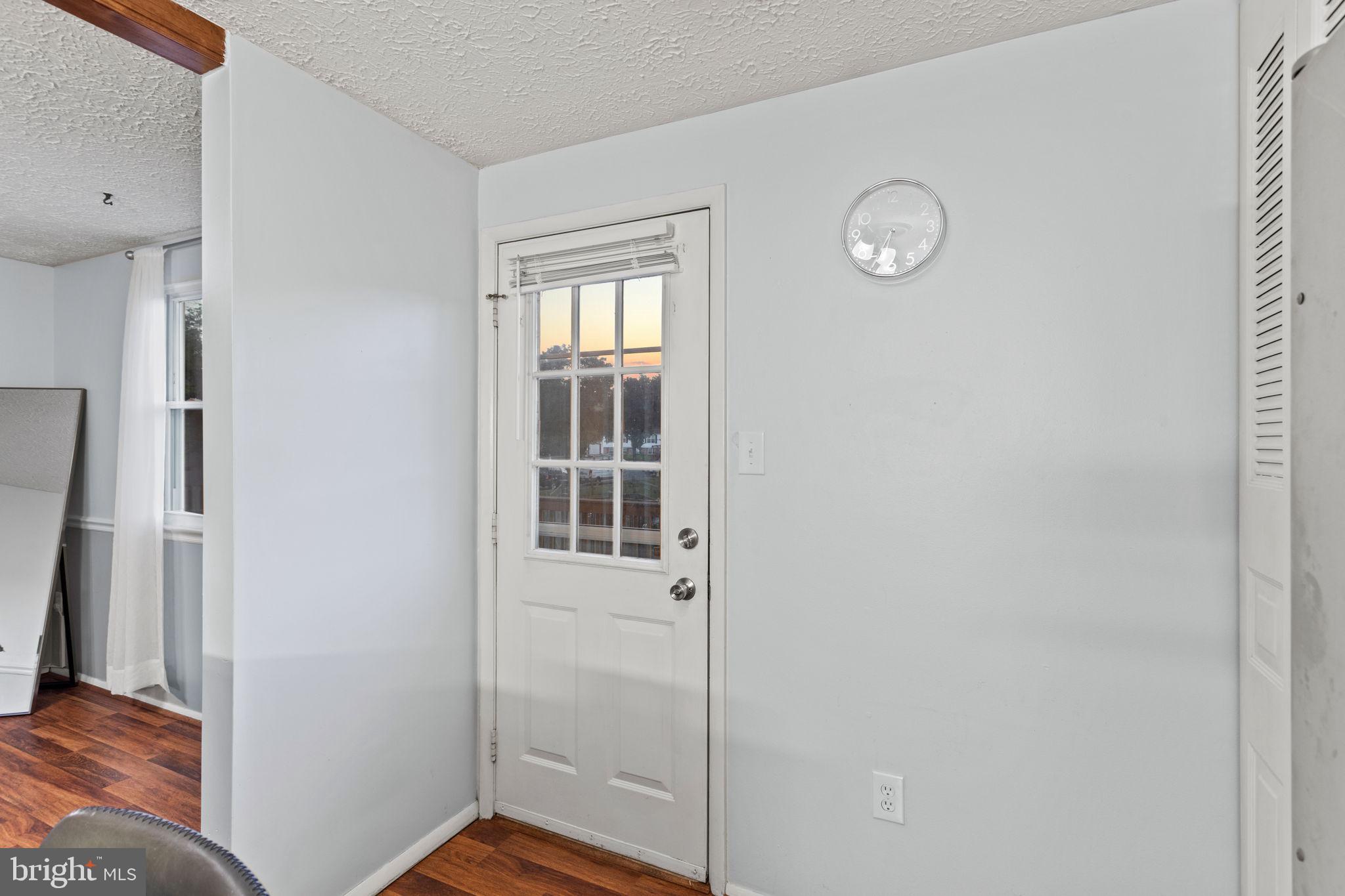 FARMBROOK - Residential