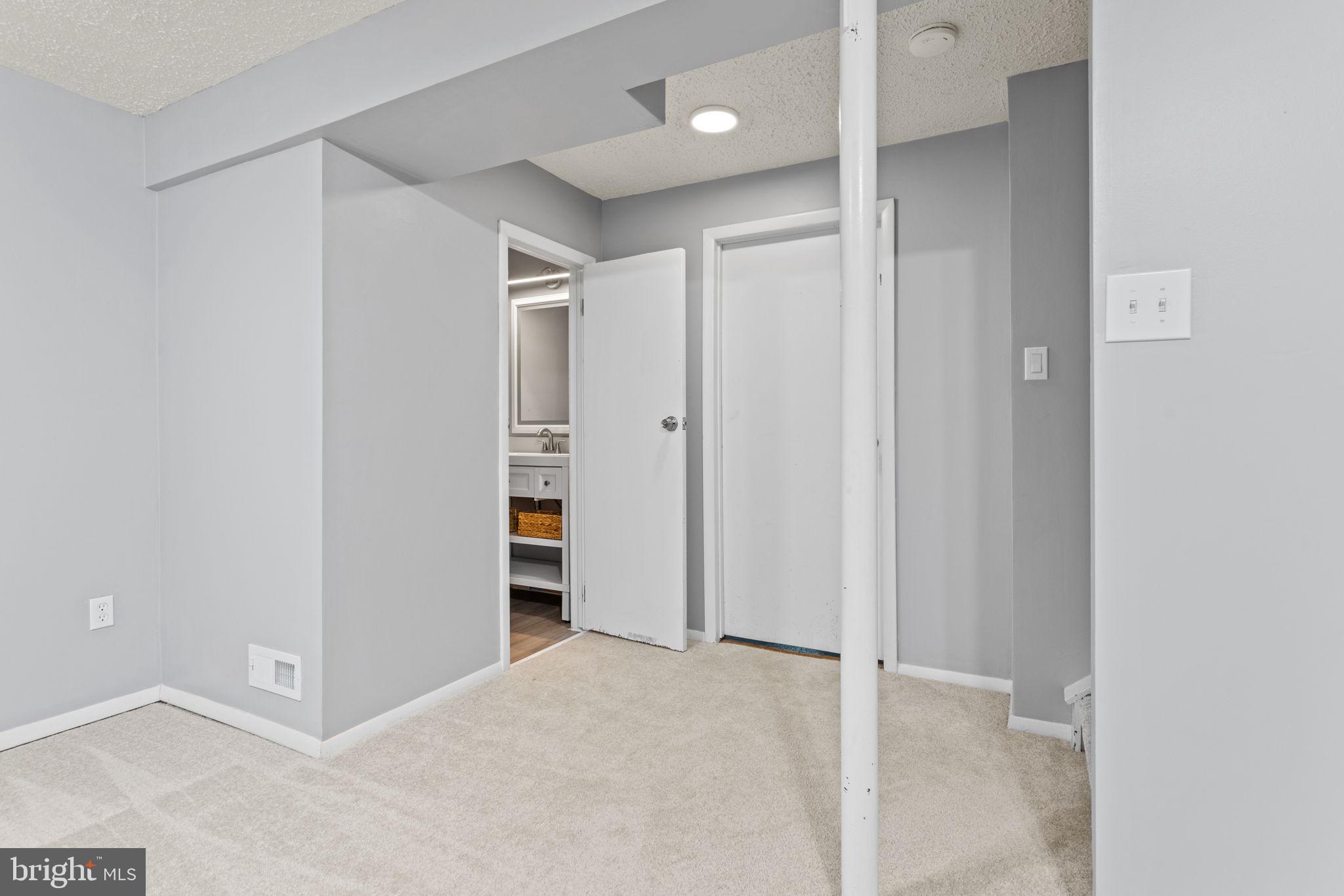 FARMBROOK - Residential