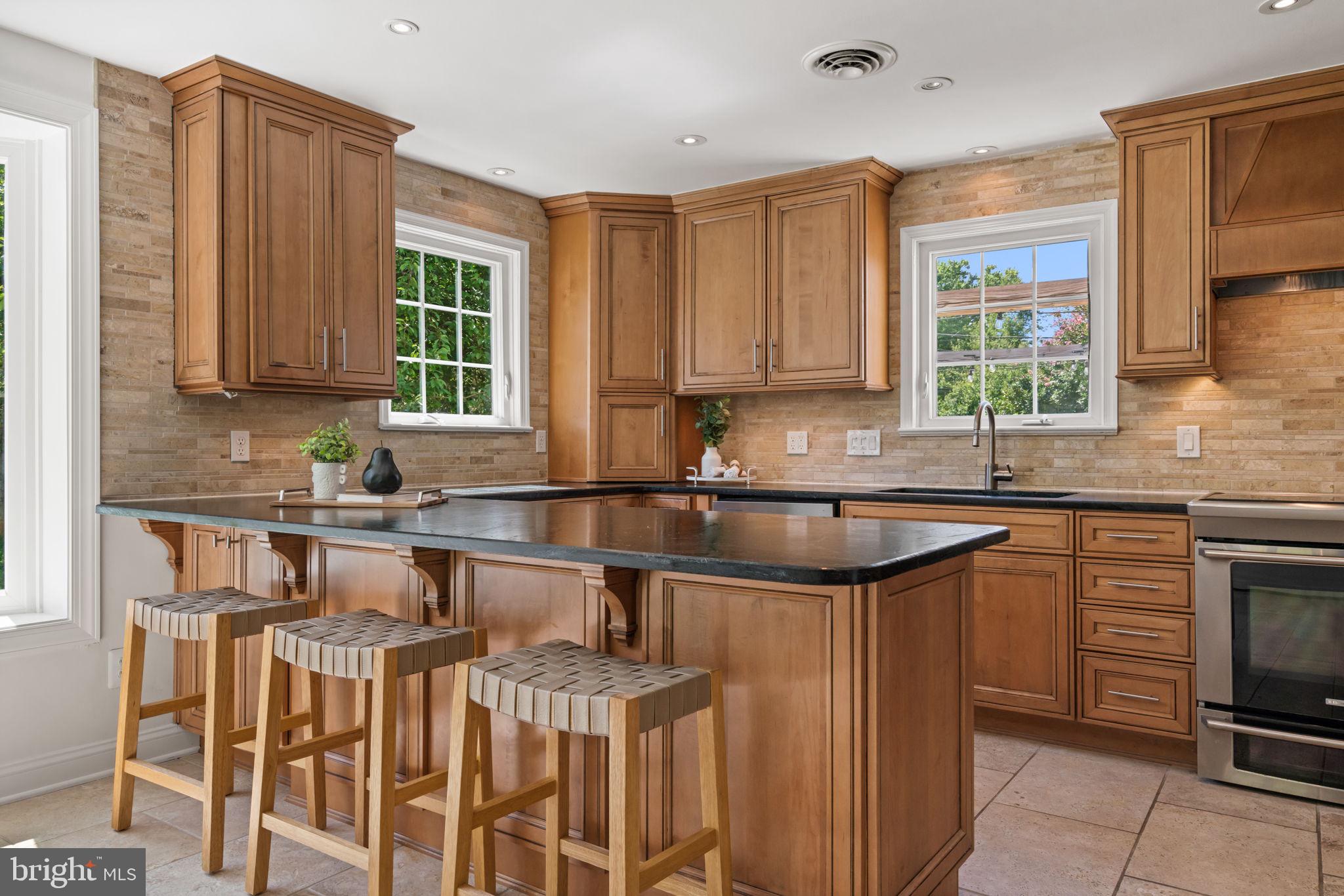 GLEN COVE - Residential