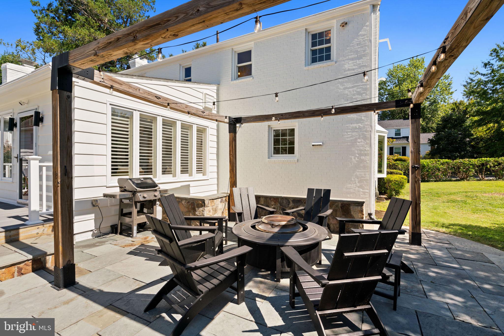 GLEN COVE - Residential