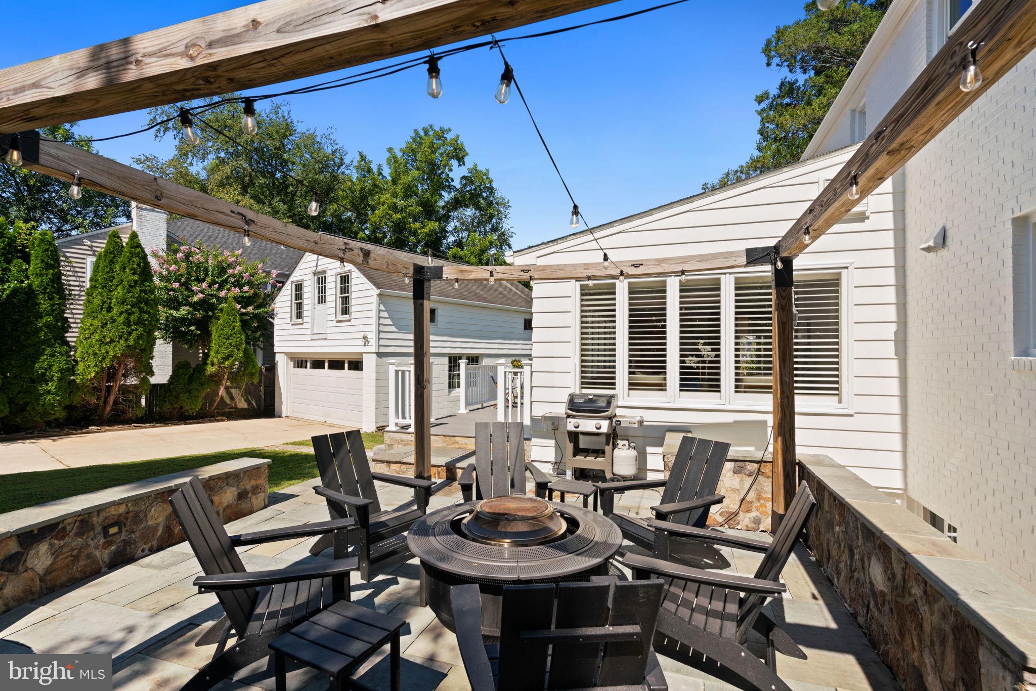 GLEN COVE - Residential