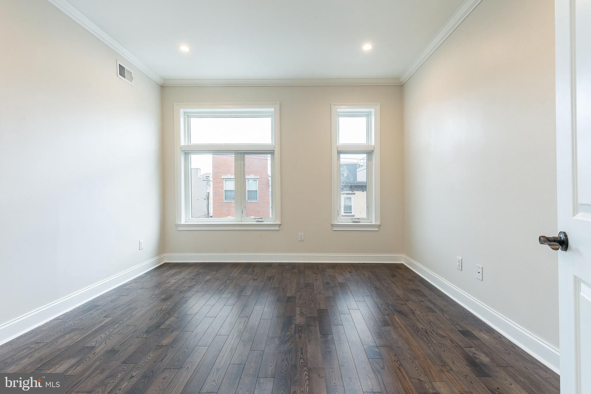 FAIRMOUNT - Residential