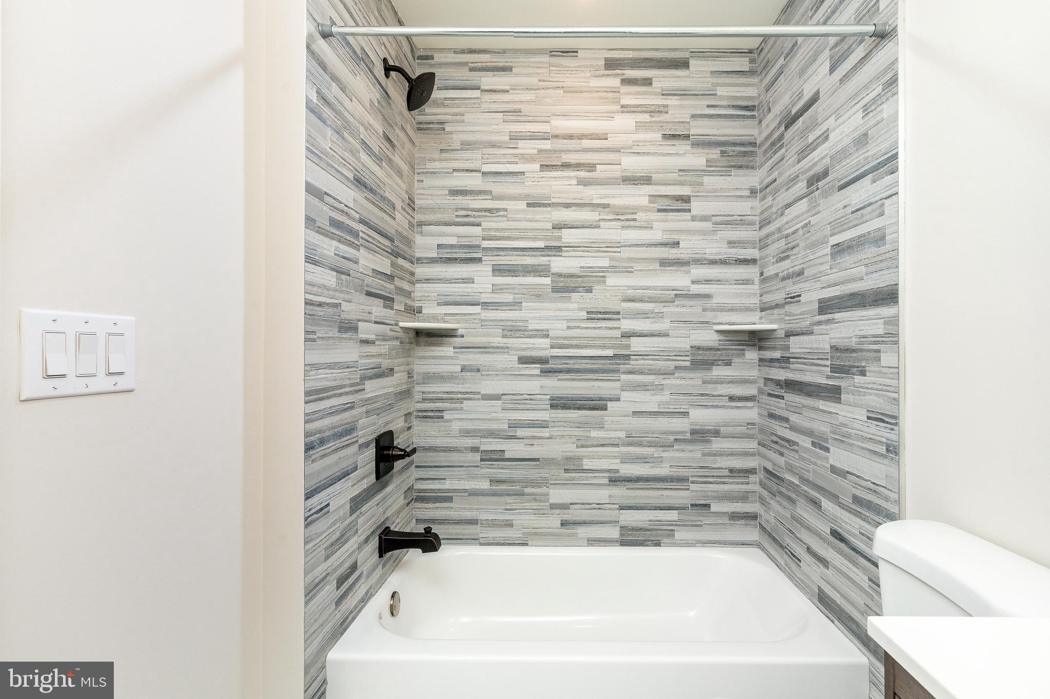 FAIRMOUNT - Residential