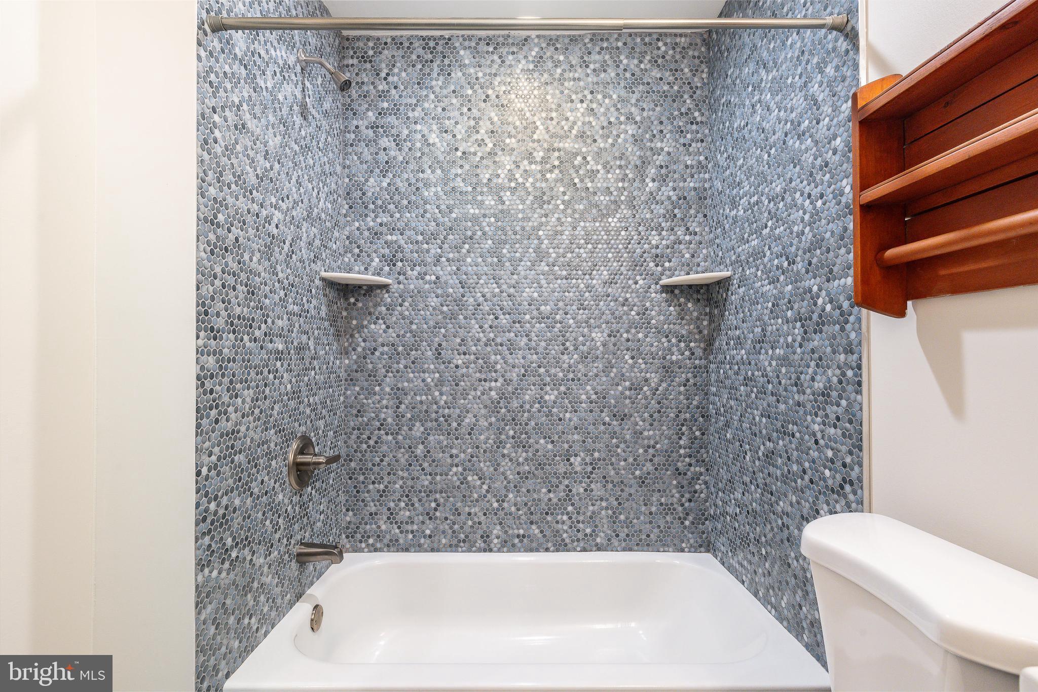 FAIRMOUNT - Residential