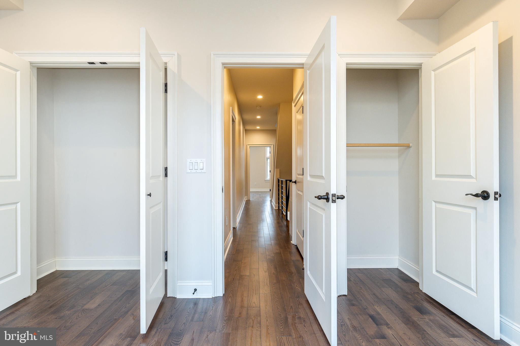 FAIRMOUNT - Residential