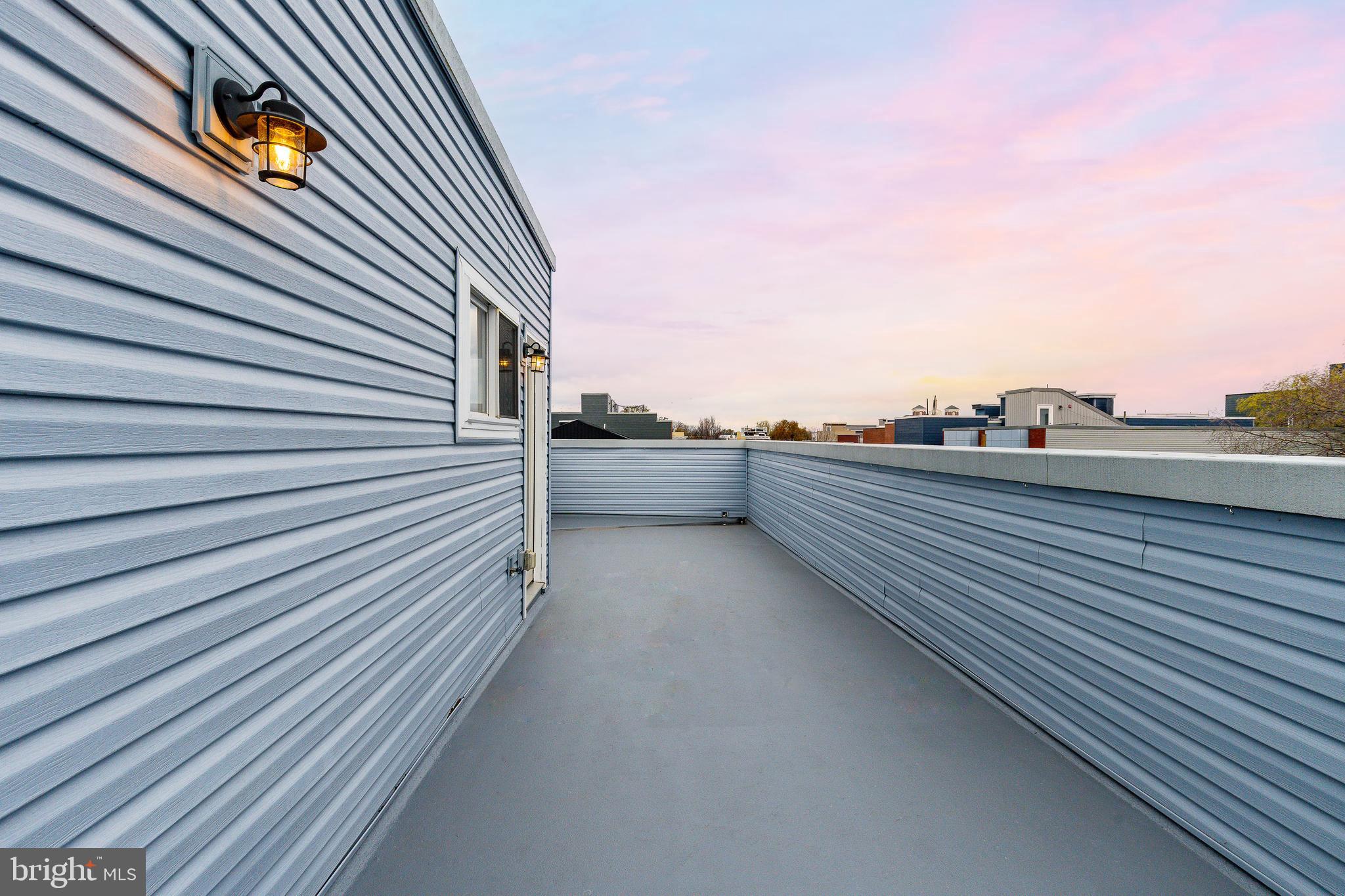 FAIRMOUNT - Residential