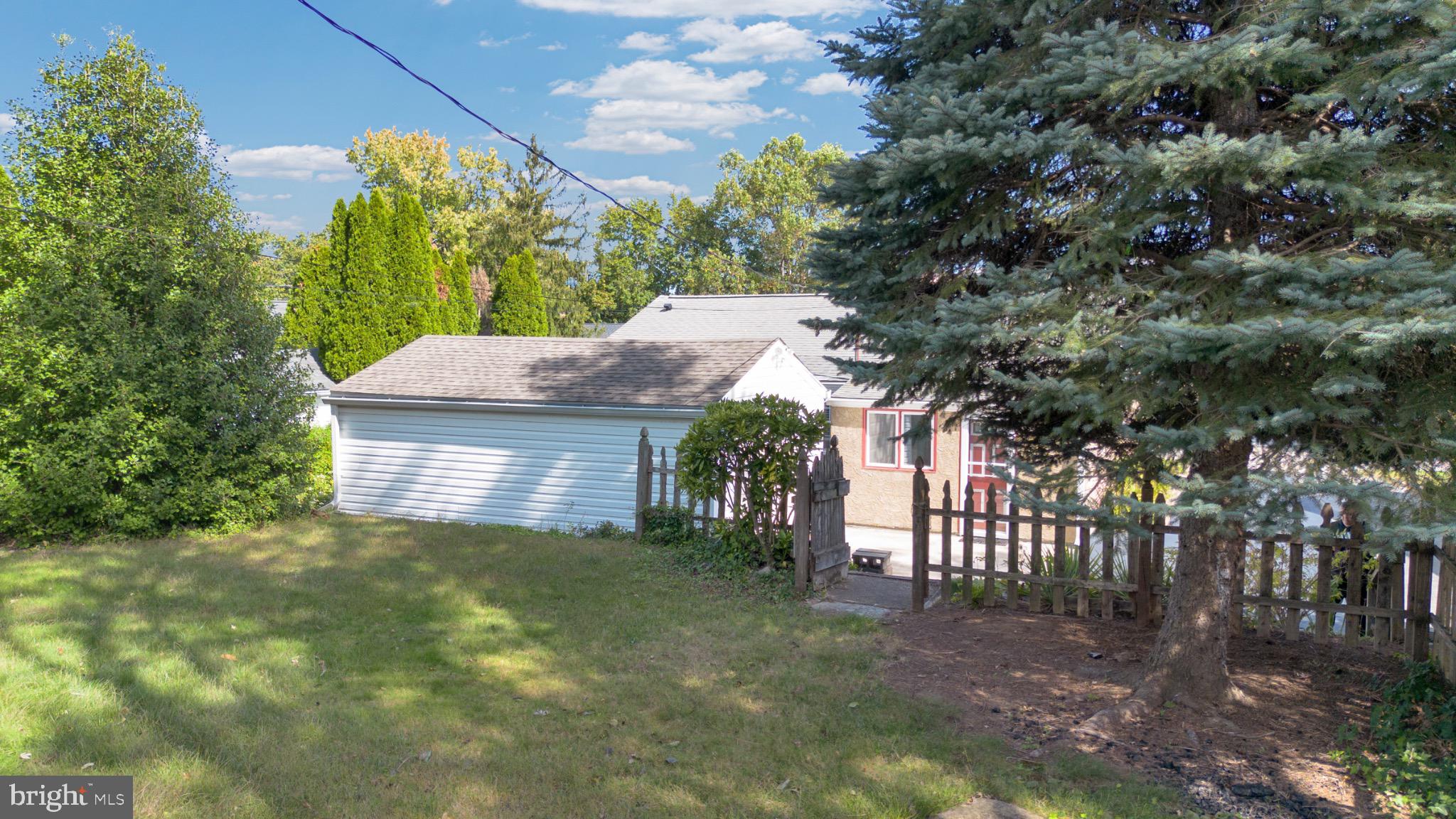 VALLEY FORGE HOMES - Residential