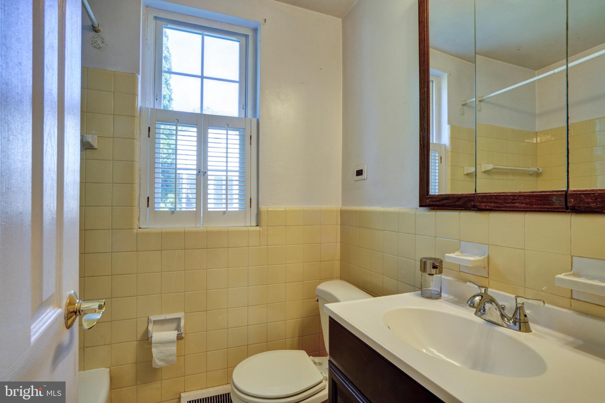 VALLEY FORGE HOMES - Residential