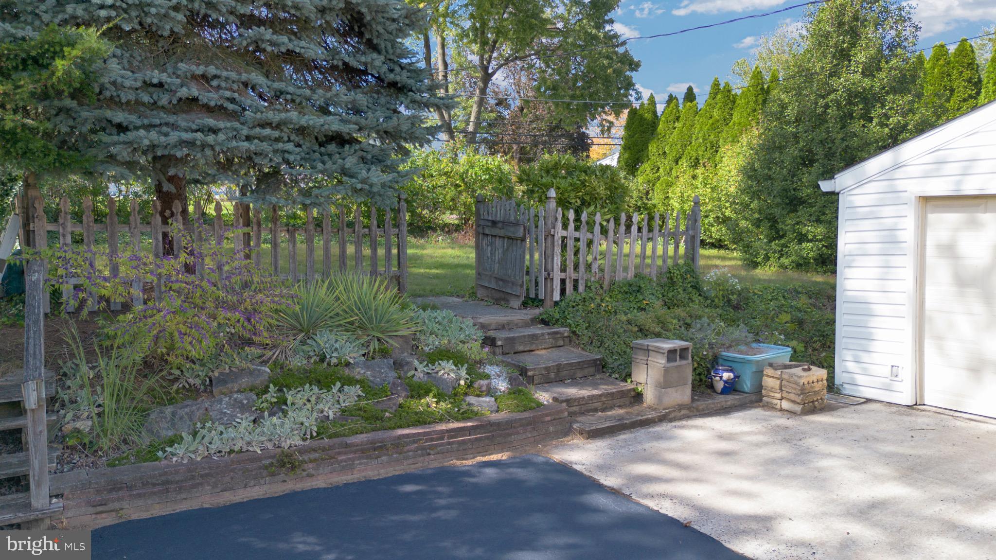 VALLEY FORGE HOMES - Residential