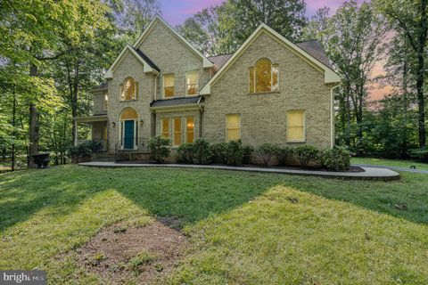 5811 WINDSOR RETREAT WARRENTON VA 20187