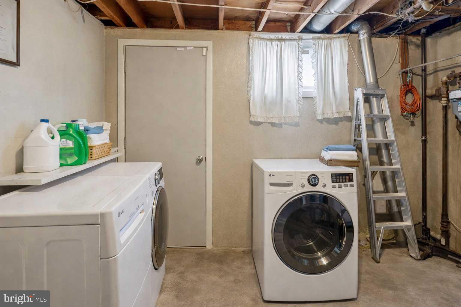 RANDALL RIDGE - Residential