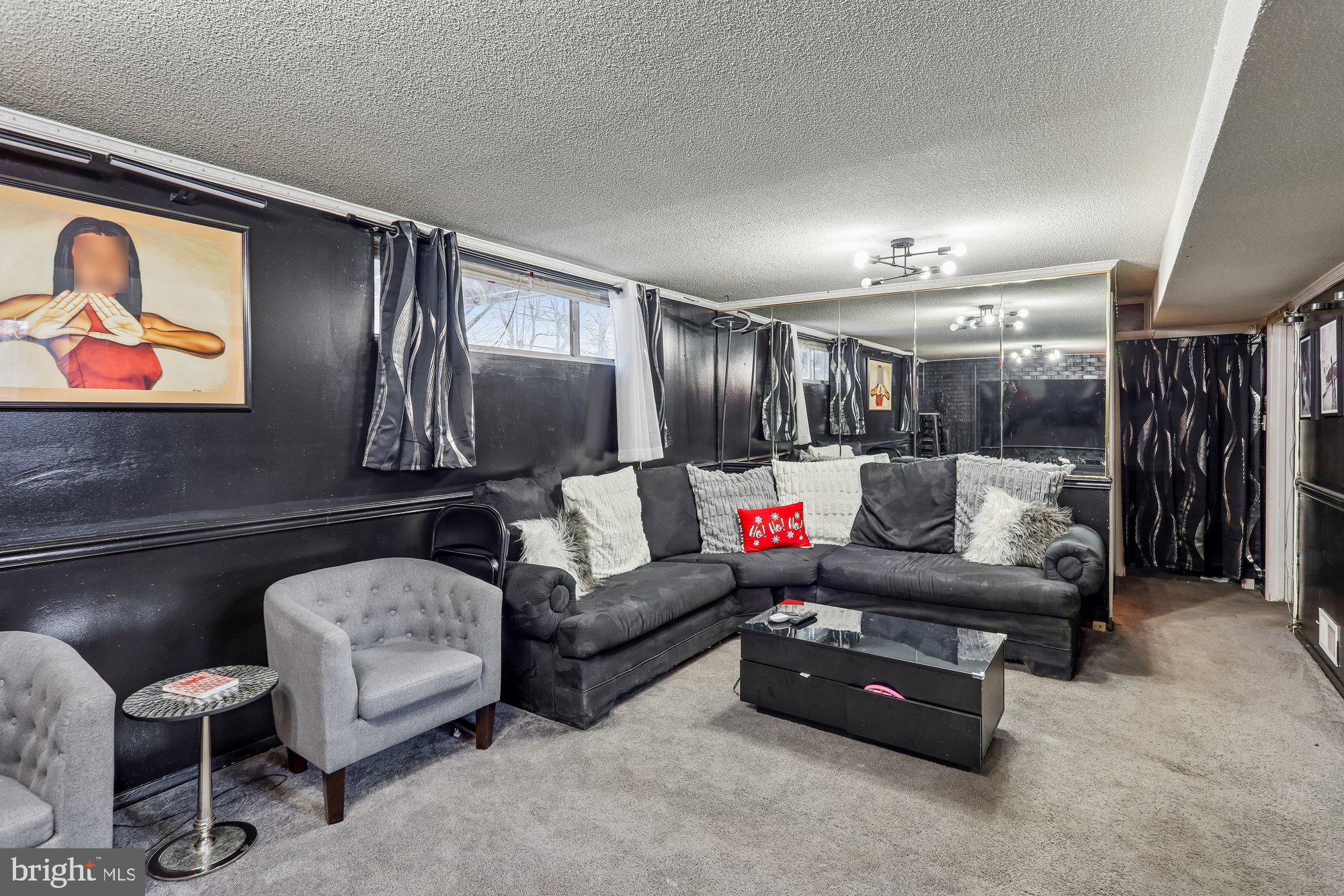 RANDALL RIDGE - Residential