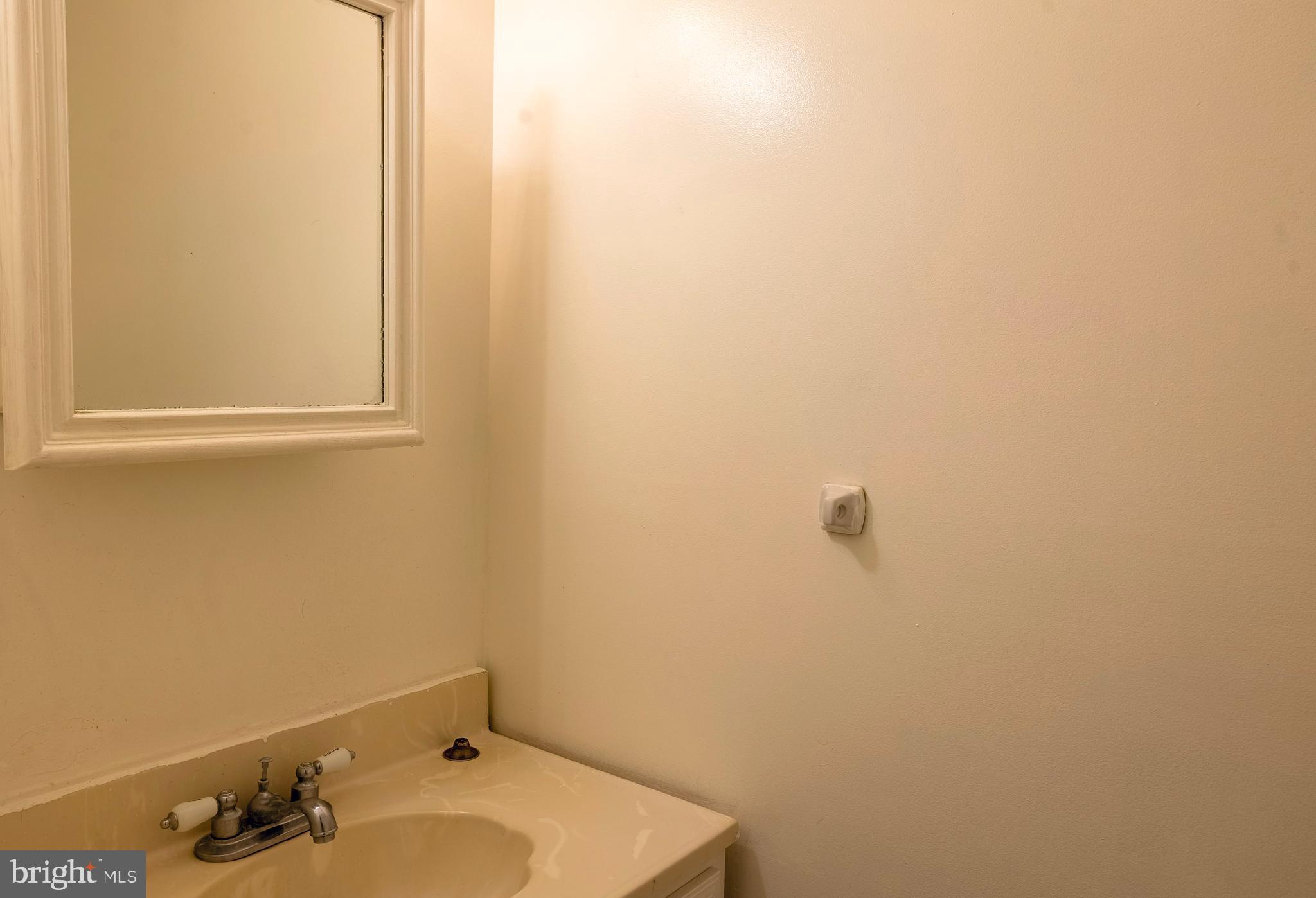 POINT OF WOODS - Residential Lease