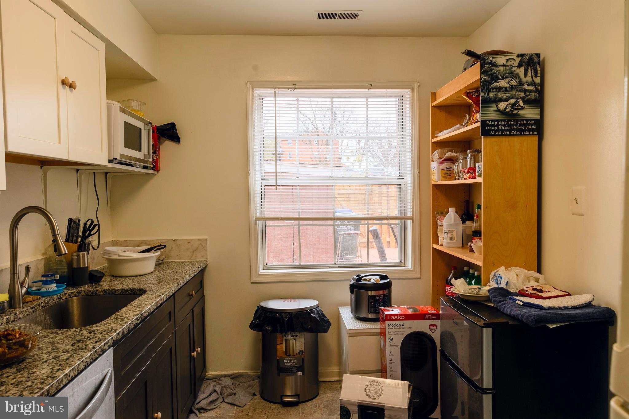 POINT OF WOODS - Residential Lease