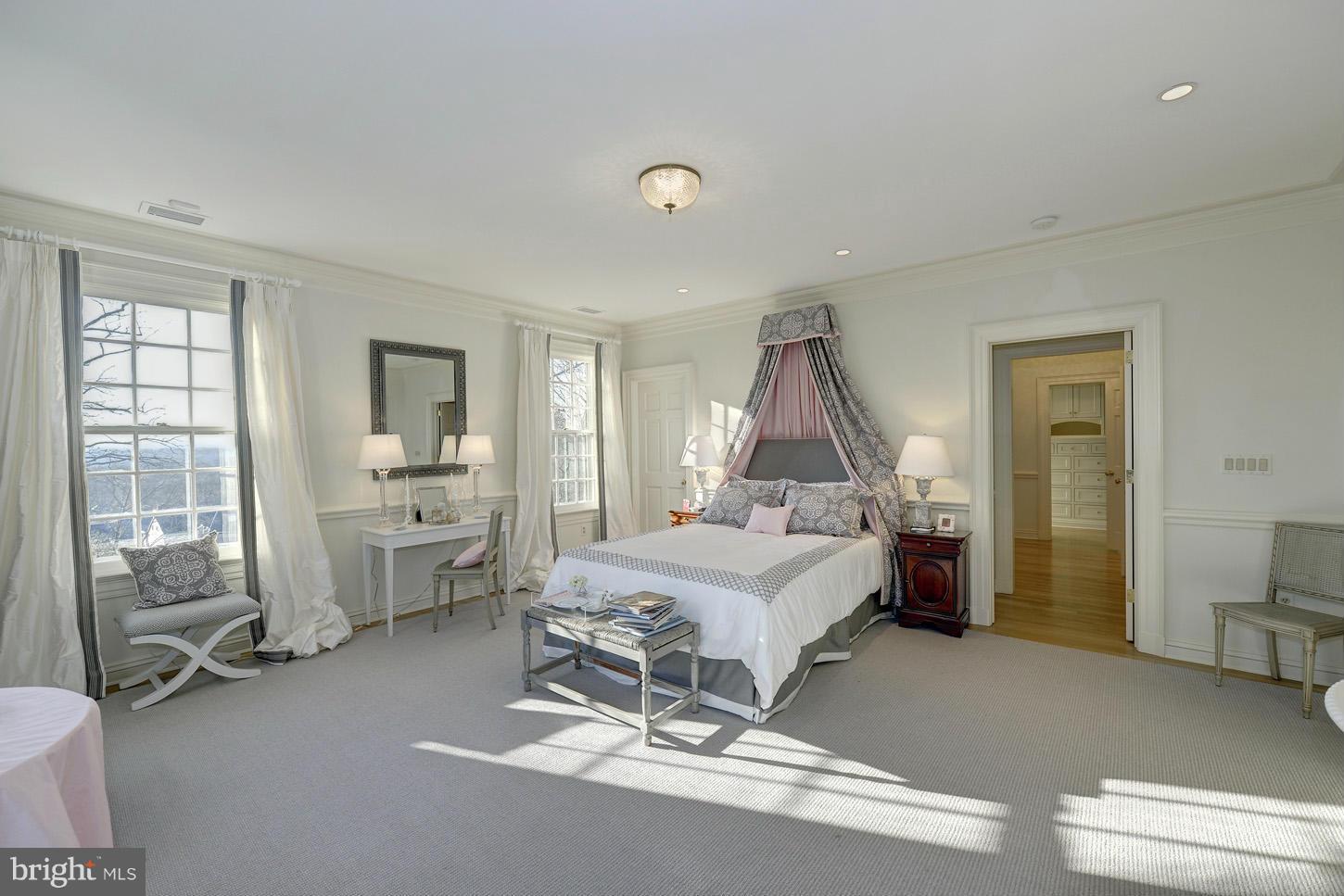 WESLEY HEIGHTS - Residential