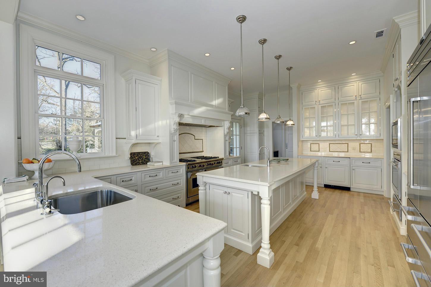 WESLEY HEIGHTS - Residential