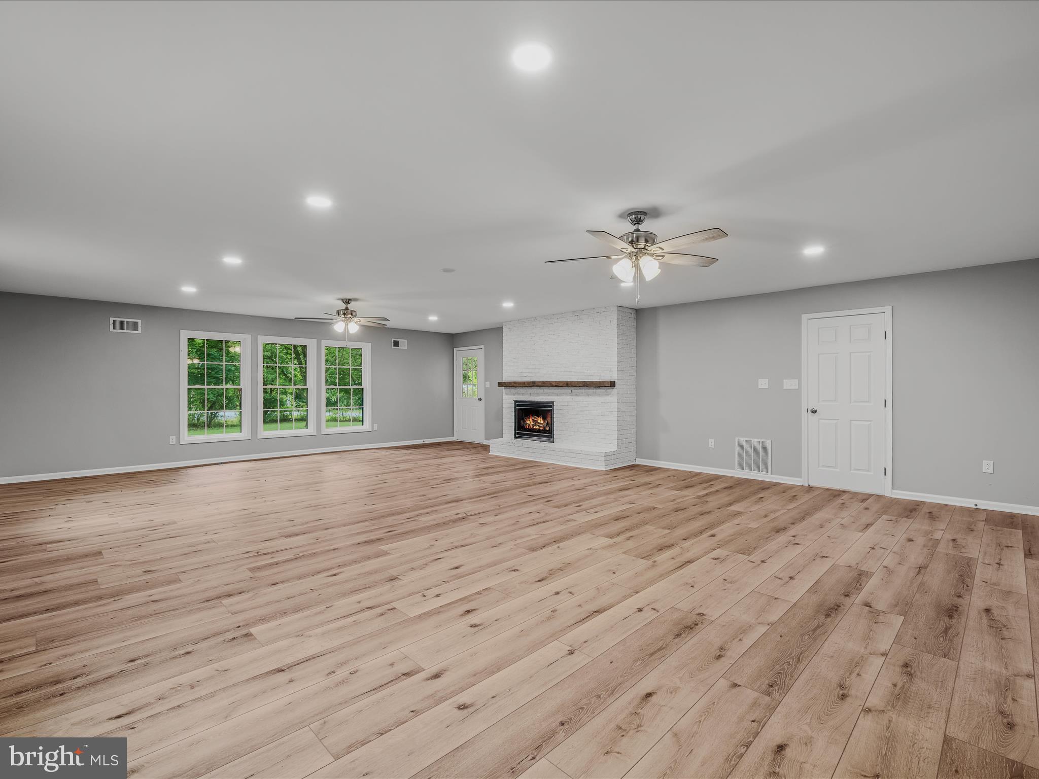 MECKLENBURG HEIGHTS - Residential