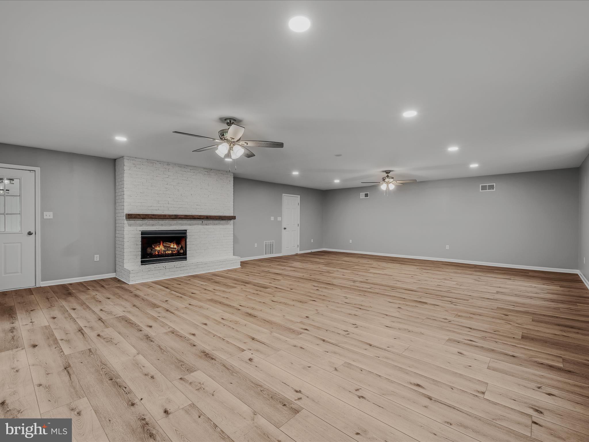 MECKLENBURG HEIGHTS - Residential