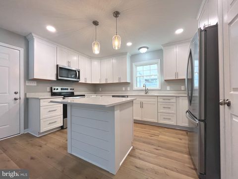 71 CARDINAL DRIVE SHEPHERDSTOWN WV 25443