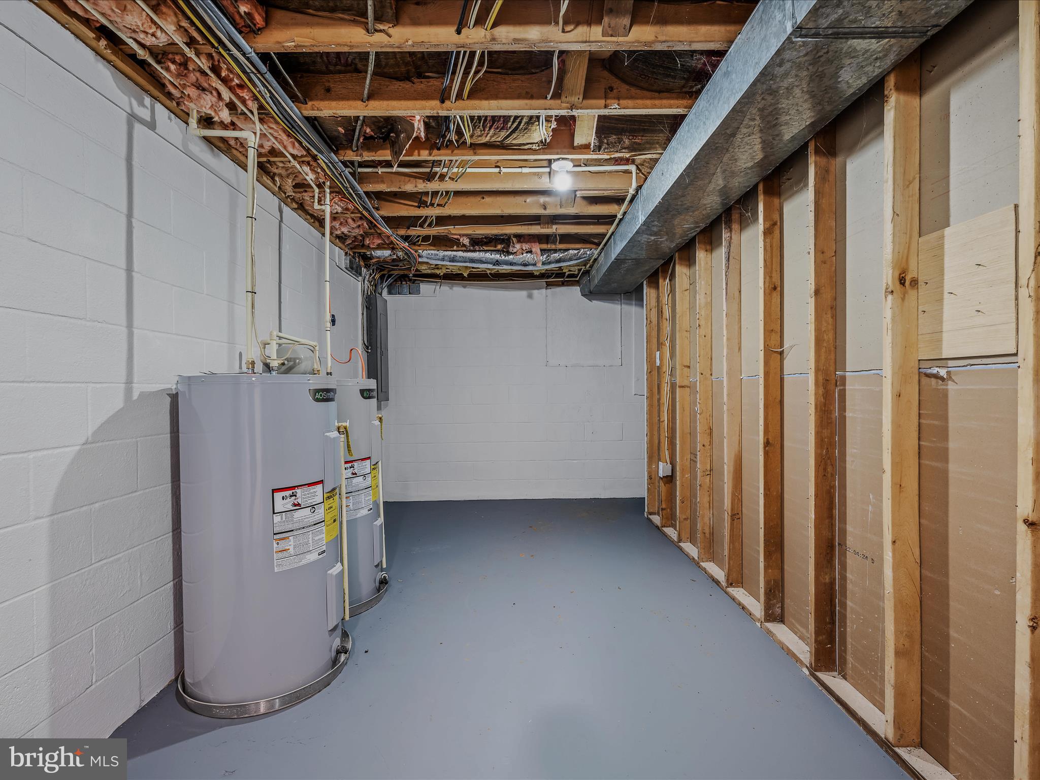 MECKLENBURG HEIGHTS - Residential