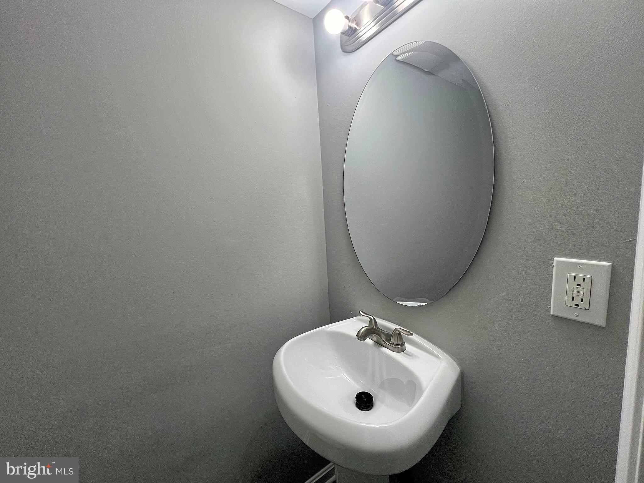 FRANKFORD - Residential