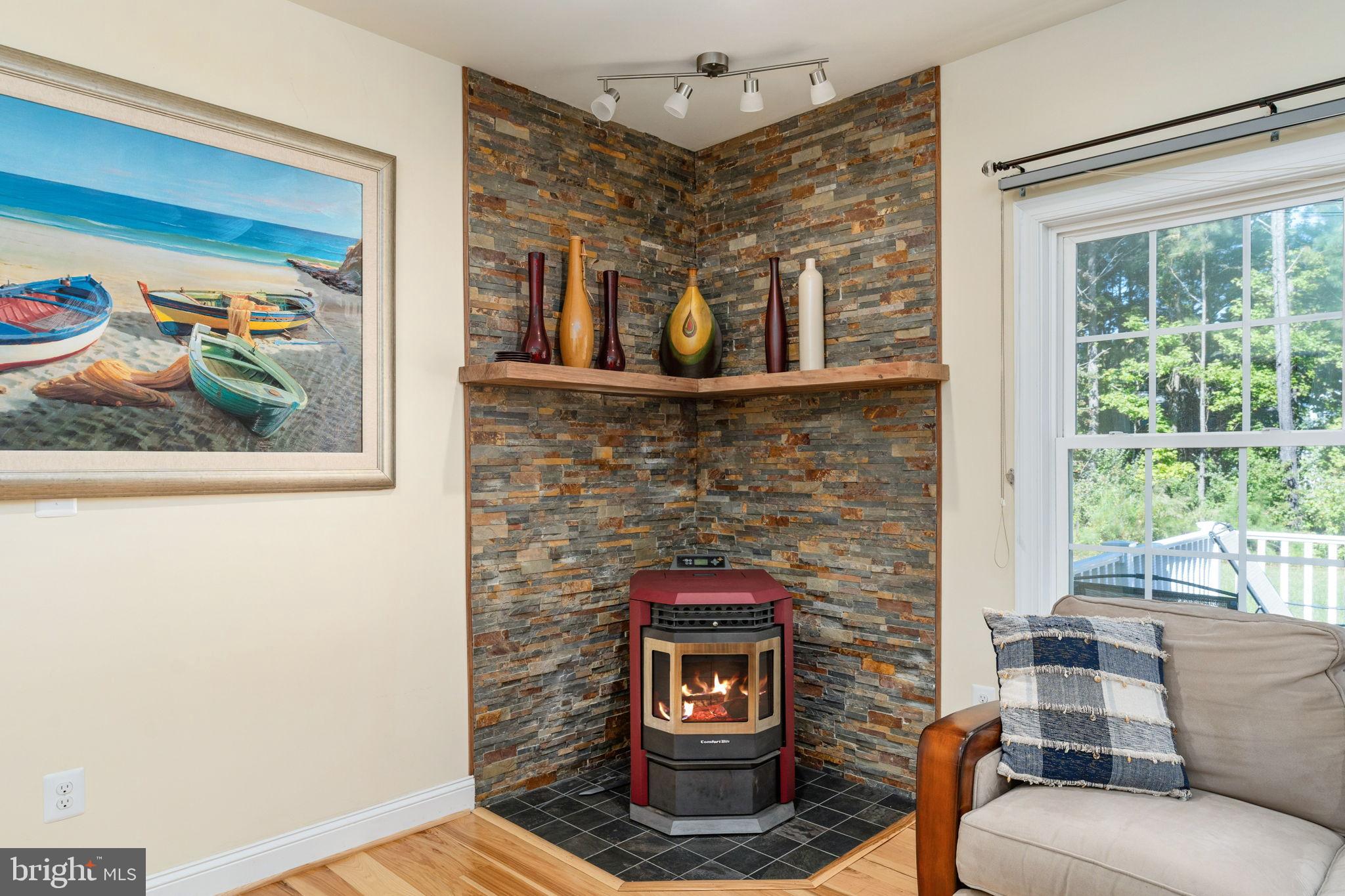 TWIN HARBORS - Residential