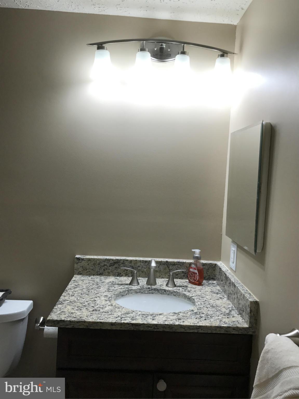 SHADOW WOODS - Residential