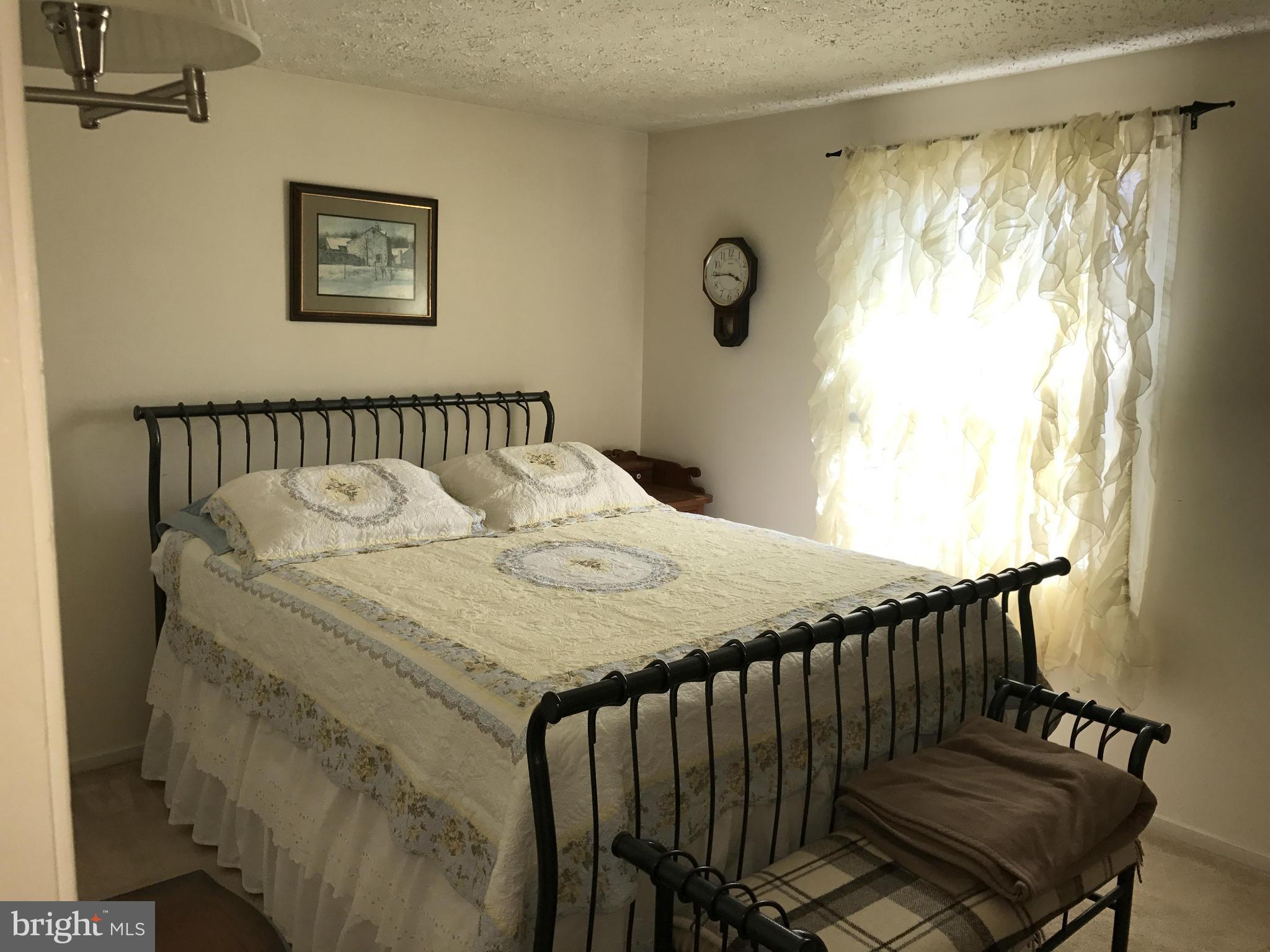 SHADOW WOODS - Residential