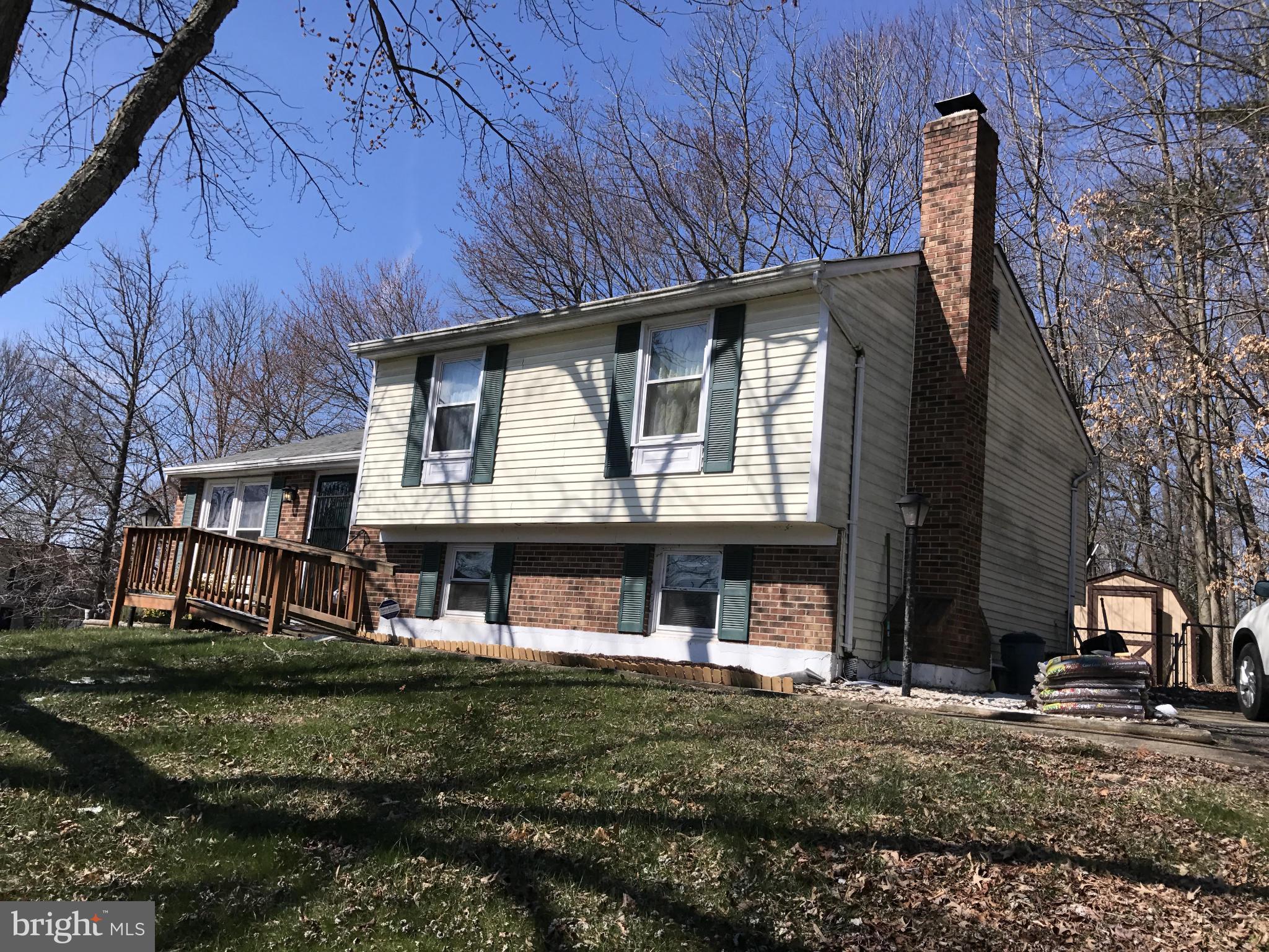 SHADOW WOODS - Residential