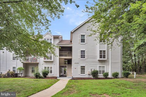 Photo of 613 Willings Way, NEW CASTLE, DE 19720 (MLS # DENC2085376)